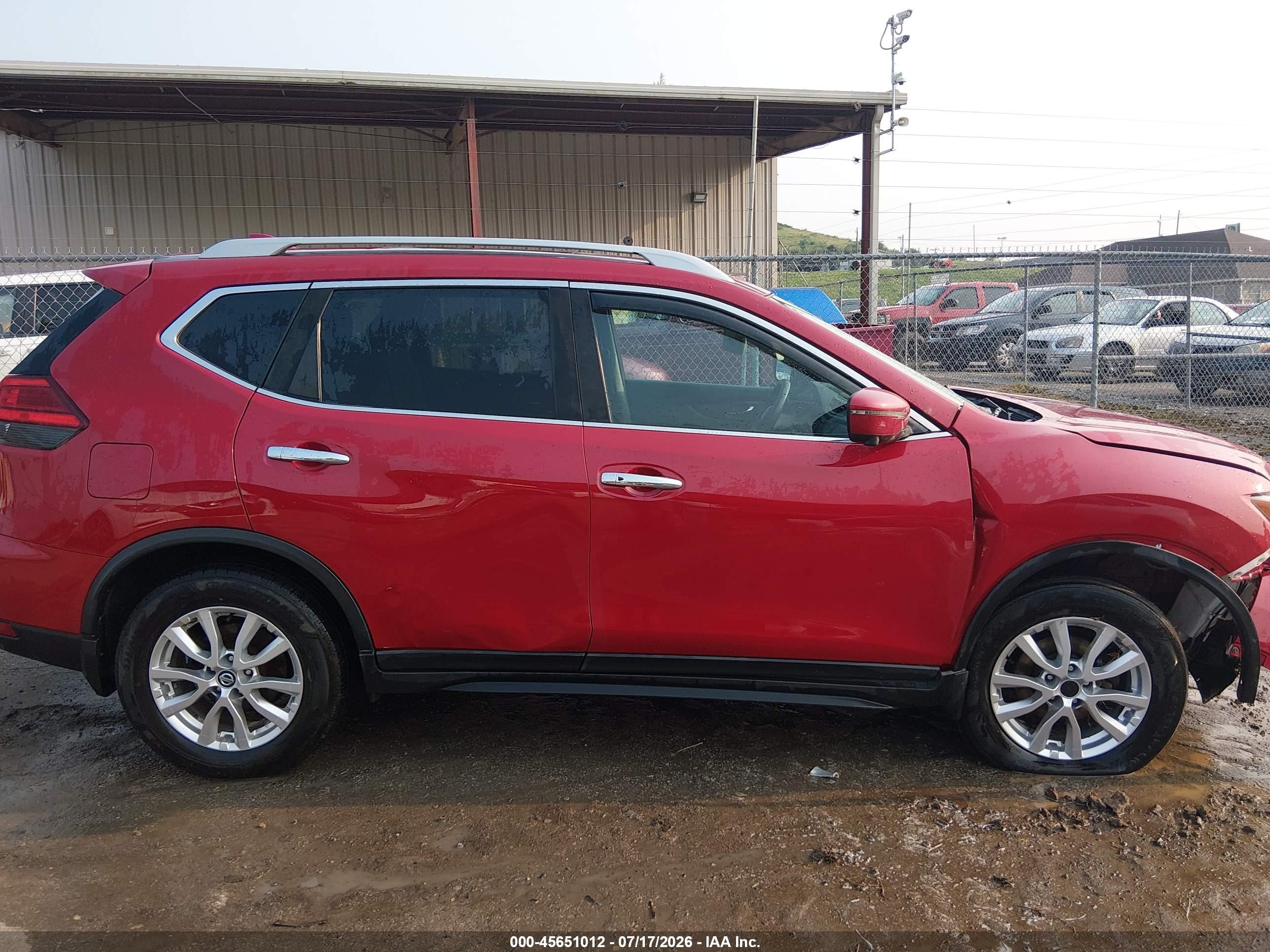 2017 Nissan Rogue Sv Red vin: 5N1AT2MV7HC769906