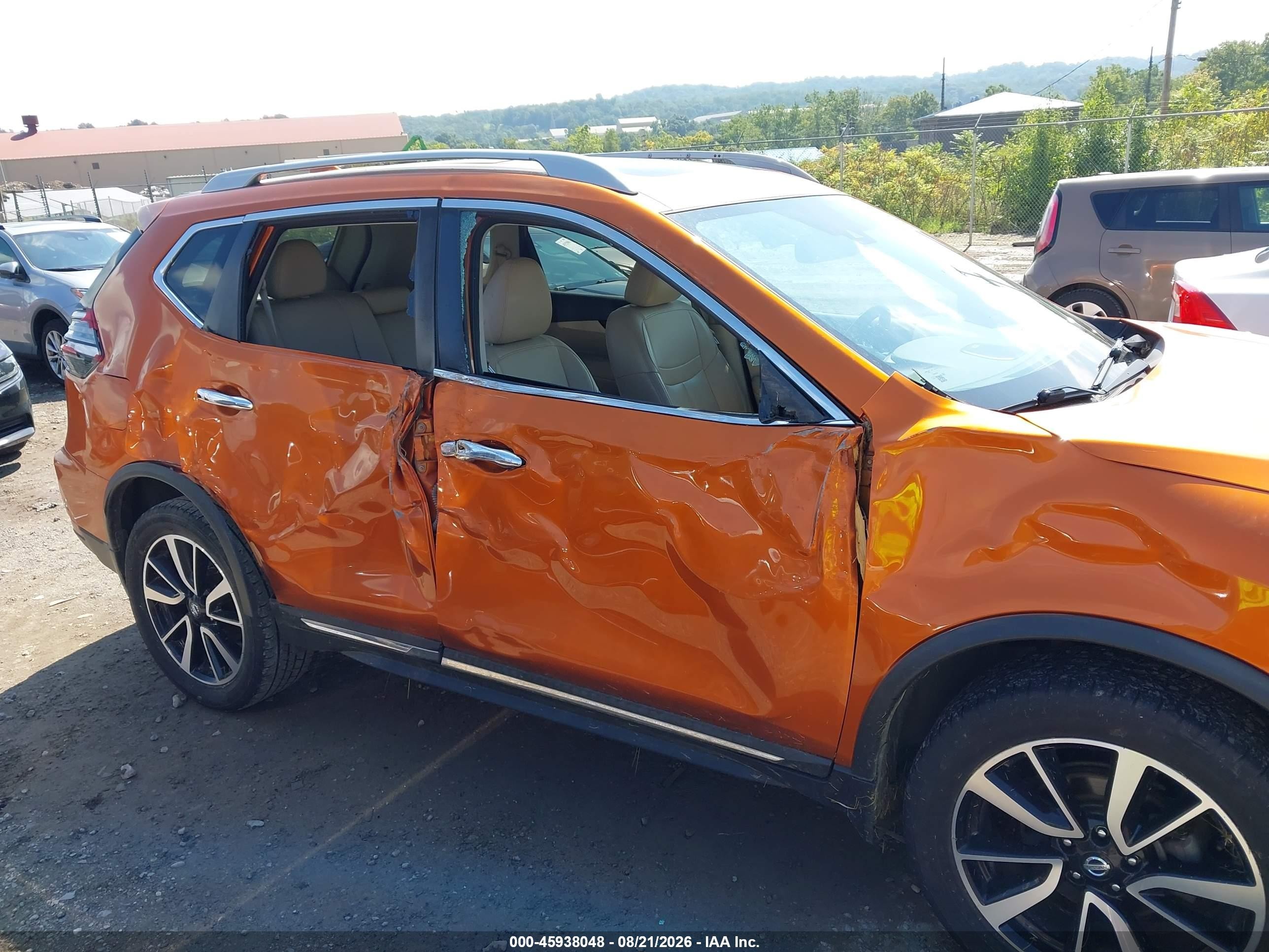2017 Nissan Rogue Sl Orange vin: 5N1AT2MV7HC829358