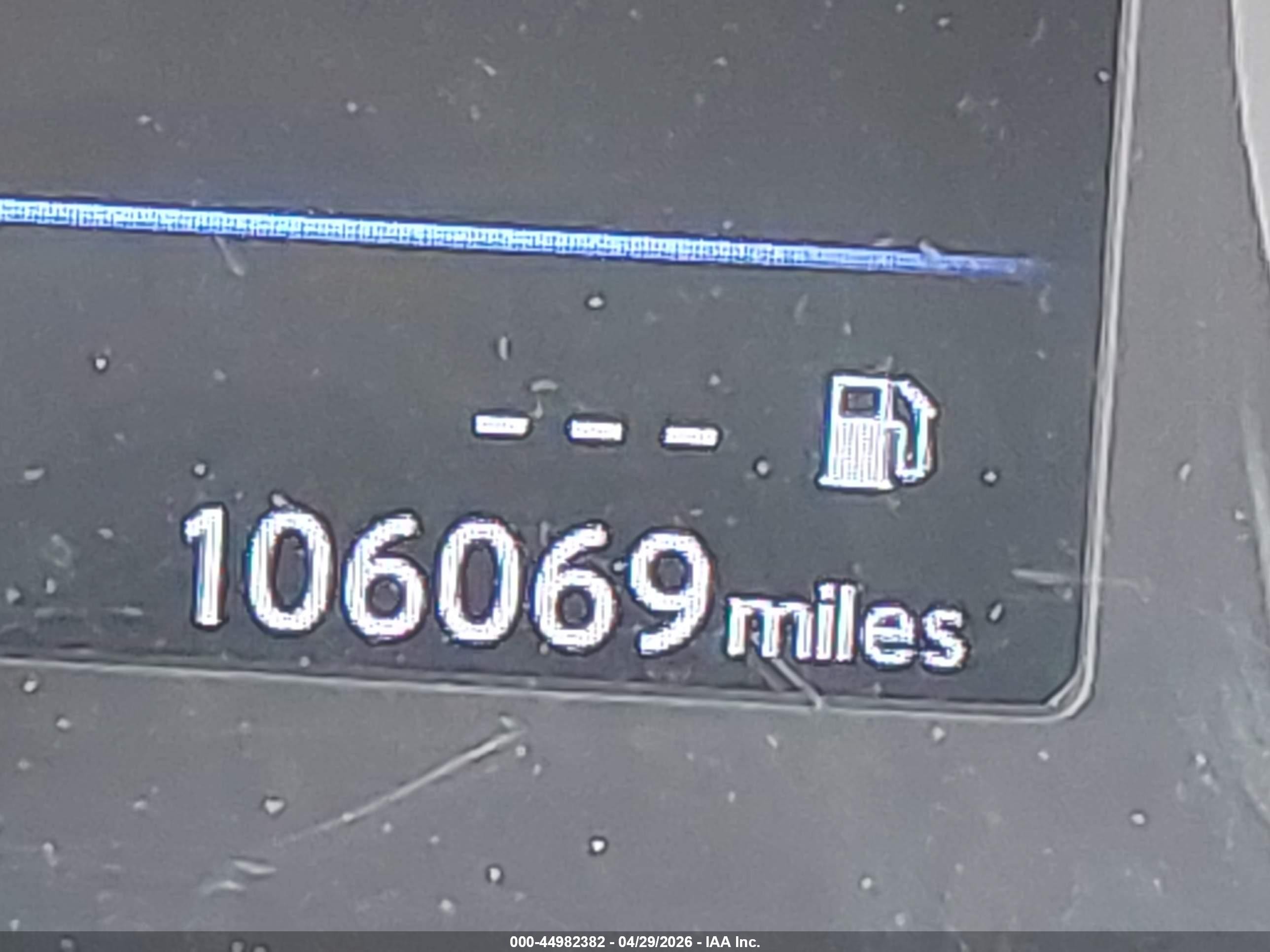 2018 Nissan Rogue Sv Красный vin: 5N1AT2MV7JC762167