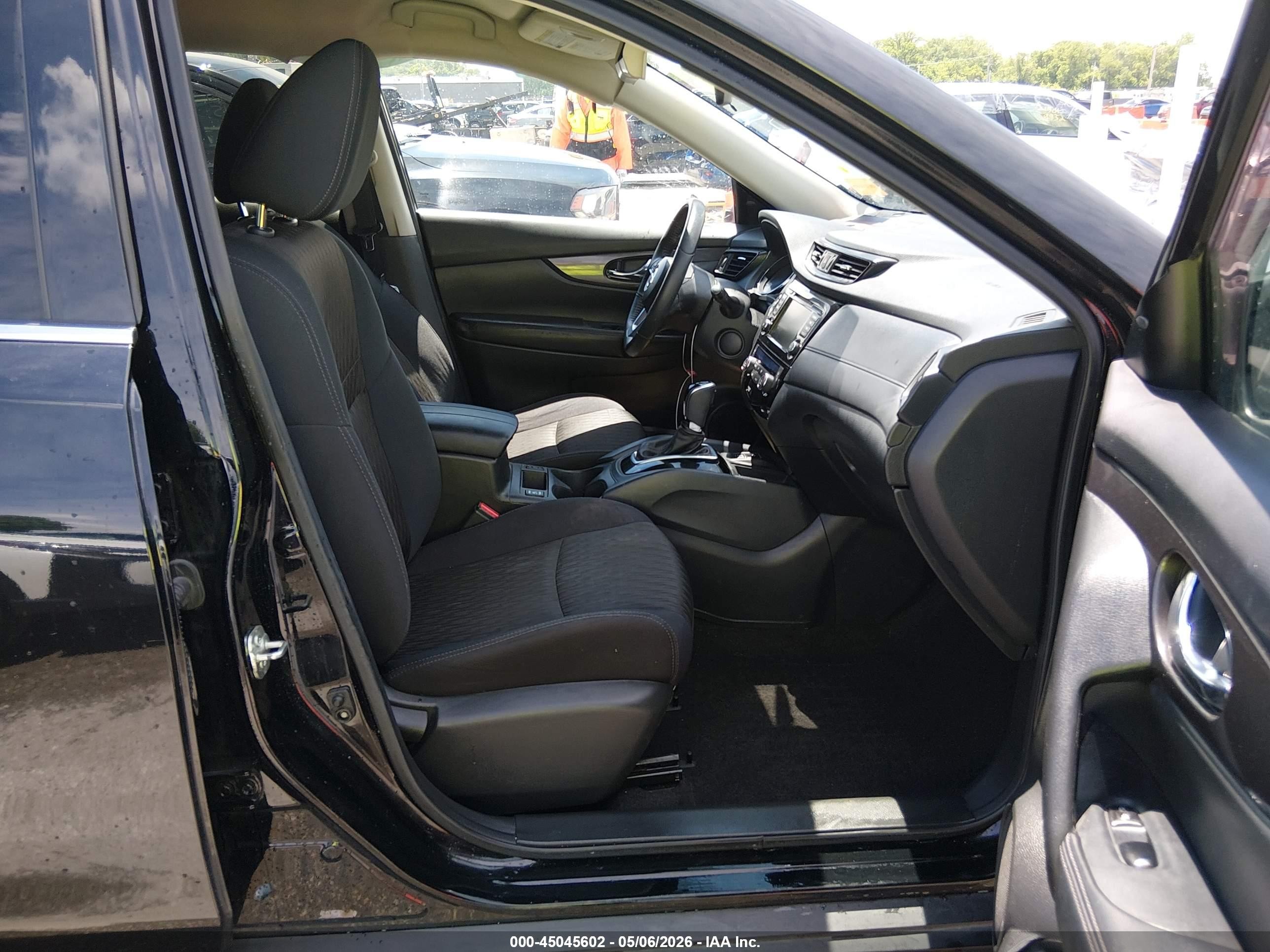 2019 Nissan Rogue Sv Black vin: 5N1AT2MV7KC782808