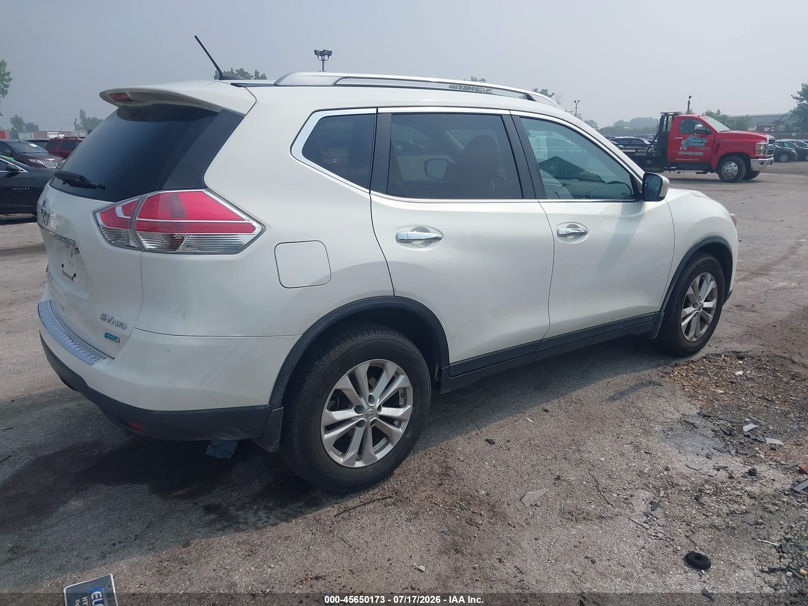 2014 Nissan Rogue Sv White vin: 5N1AT2MV8EC758649