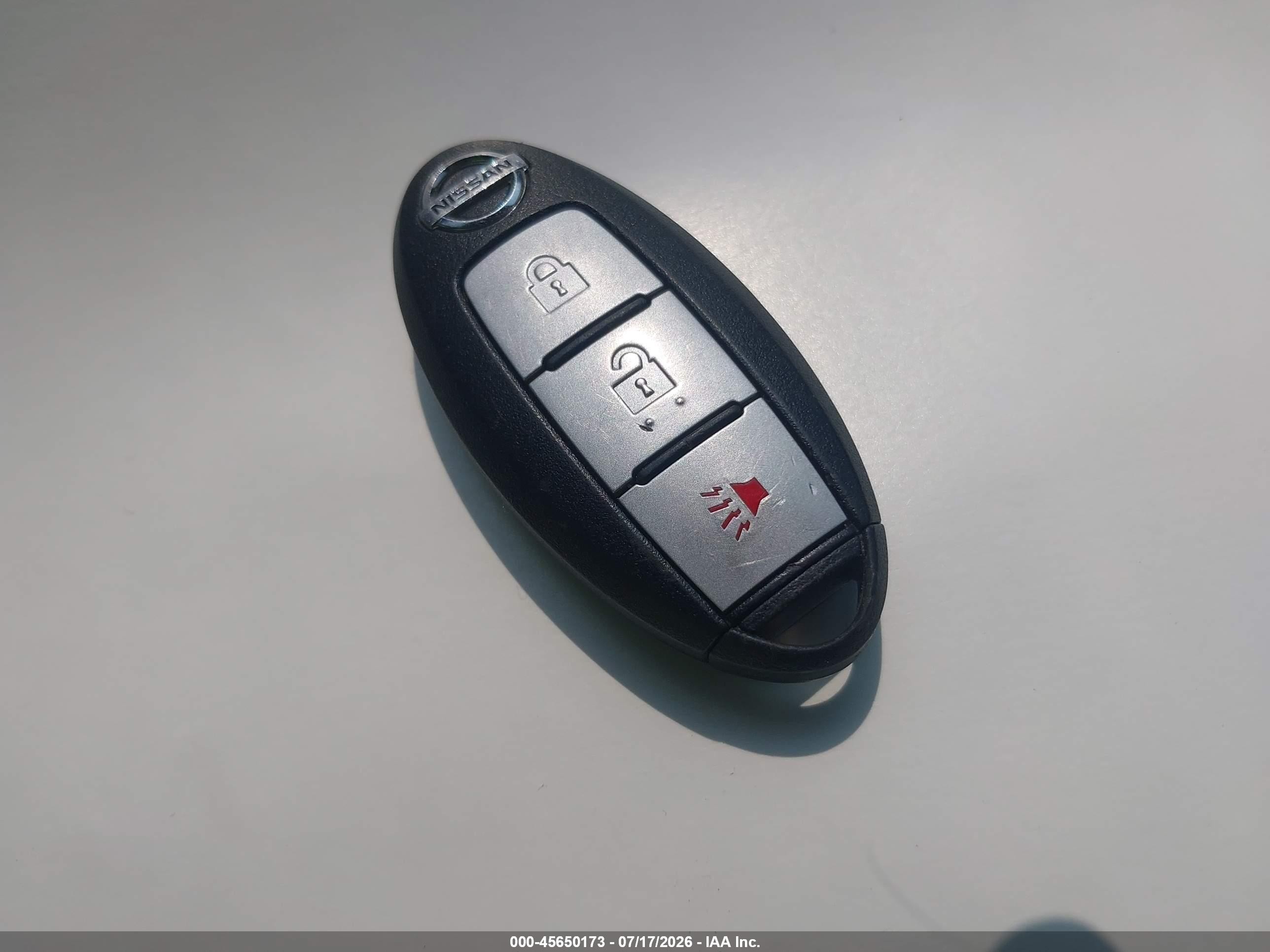 2014 Nissan Rogue Sv White vin: 5N1AT2MV8EC758649