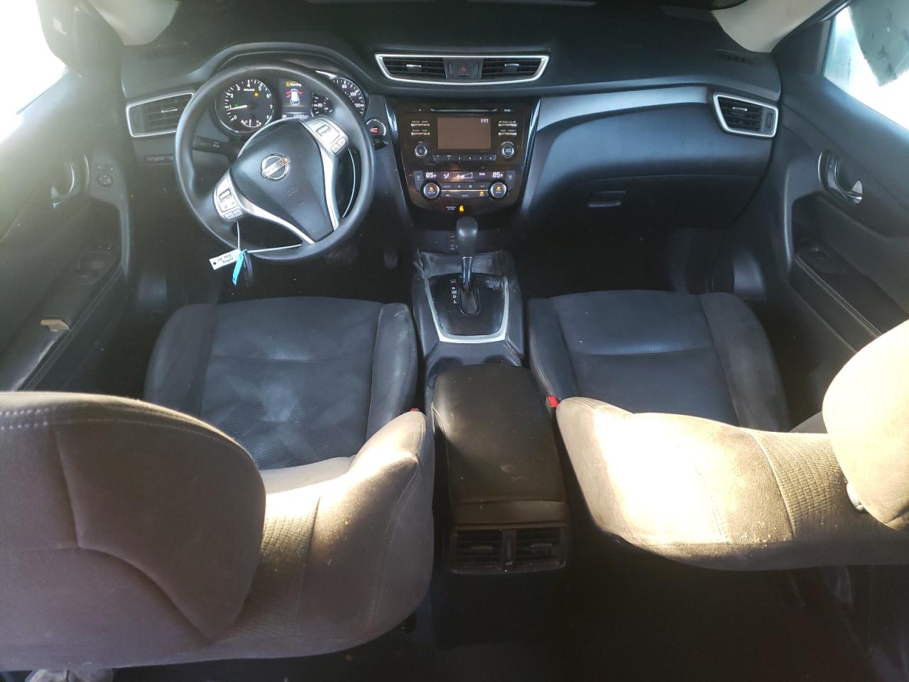 2014 Nissan Rogue S Silver vin: 5N1AT2MV8EC772311