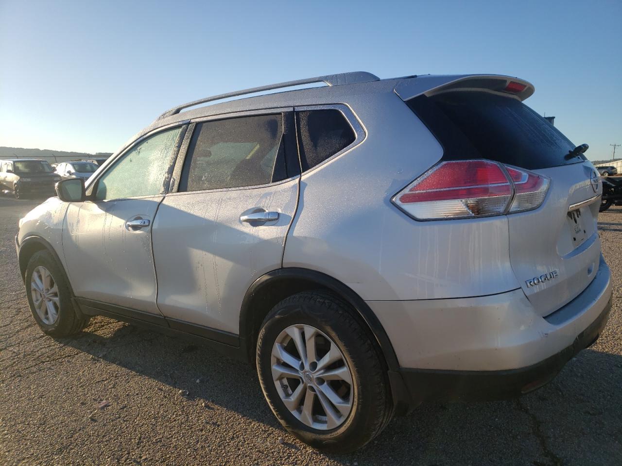 2014 Nissan Rogue S Silver vin: 5N1AT2MV8EC772311