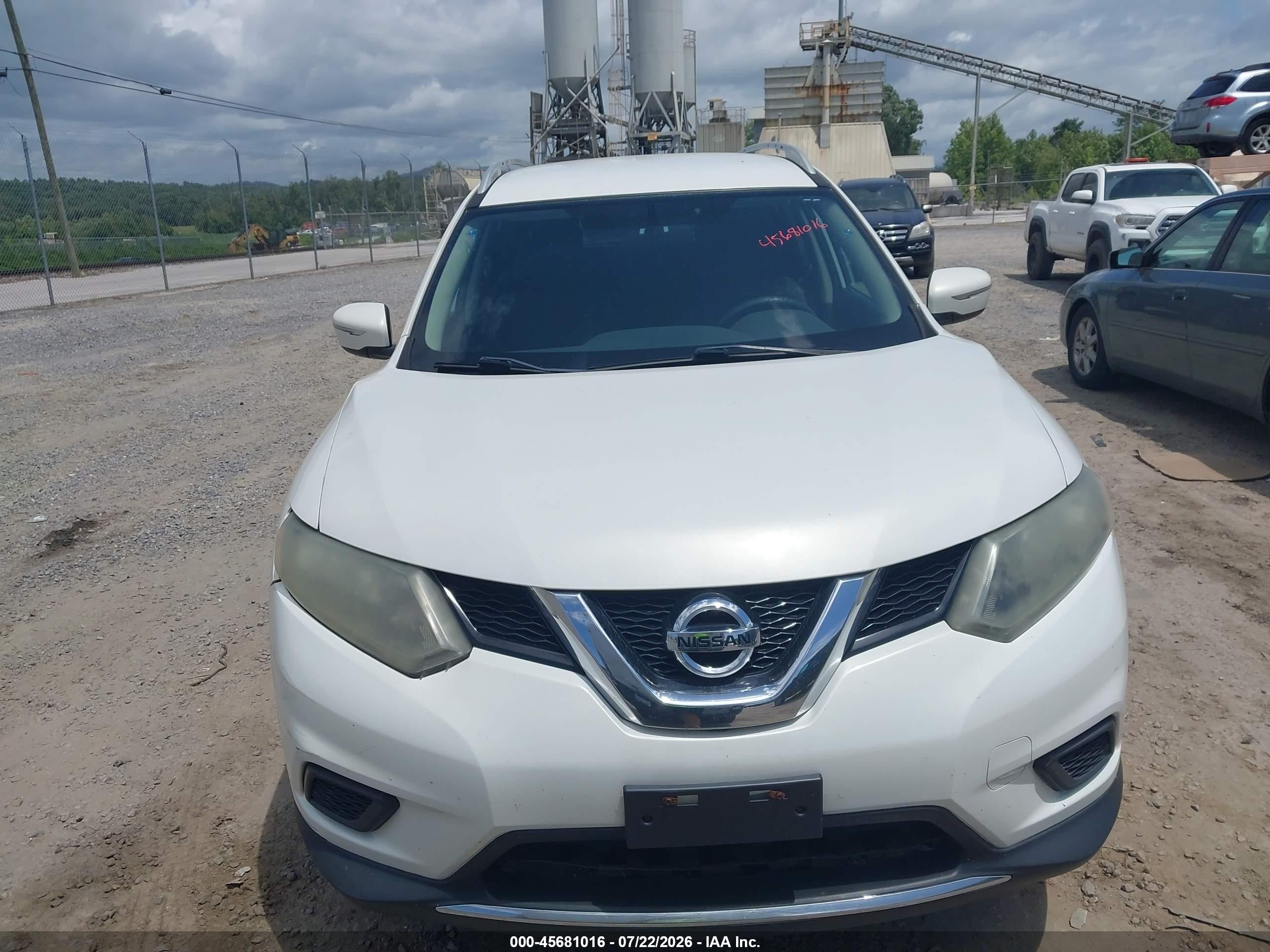 2014 Nissan Rogue Sv White vin: 5N1AT2MV8EC786645
