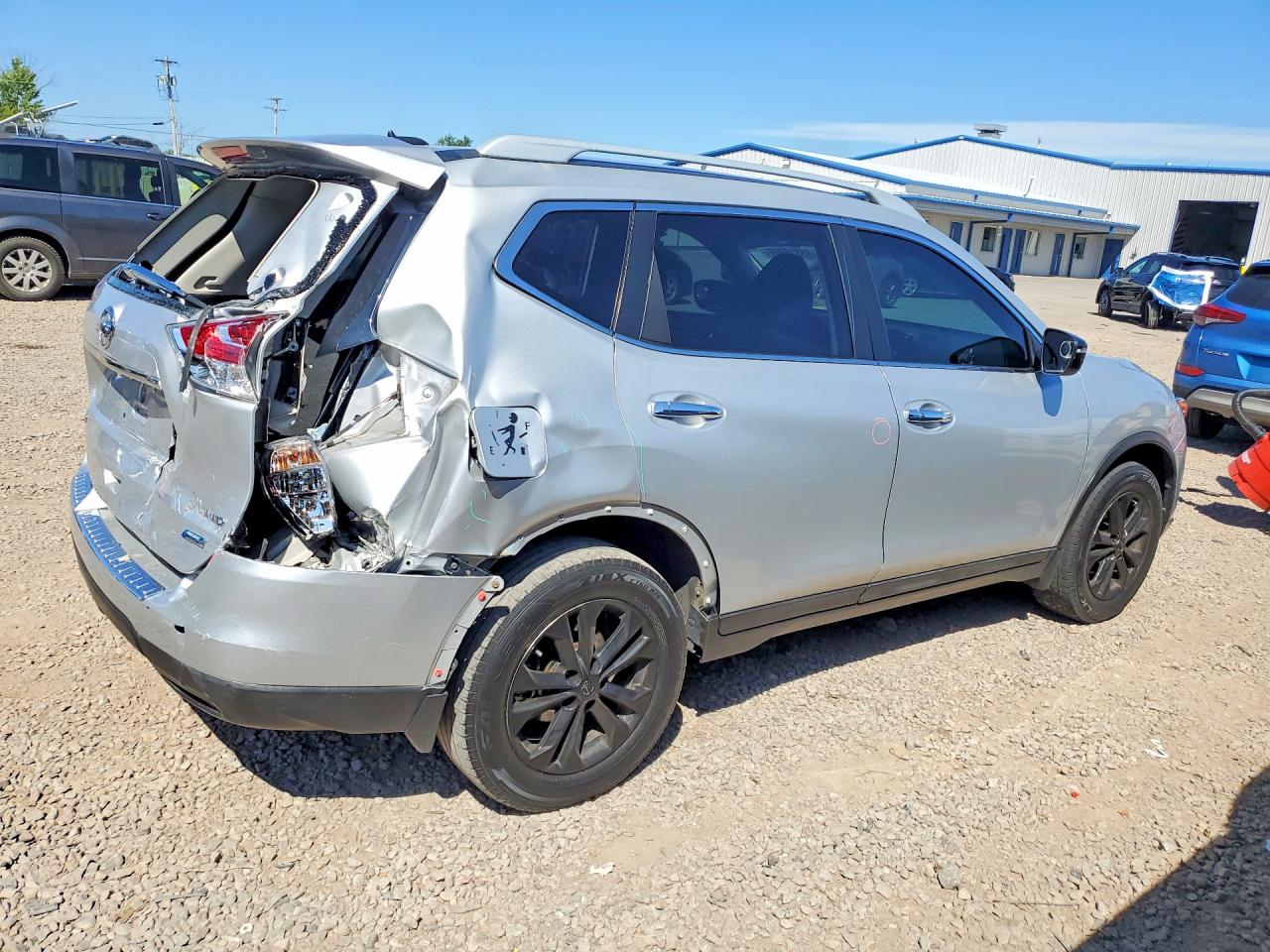 2014 Nissan Rogue S Silver vin: 5N1AT2MV8EC840686