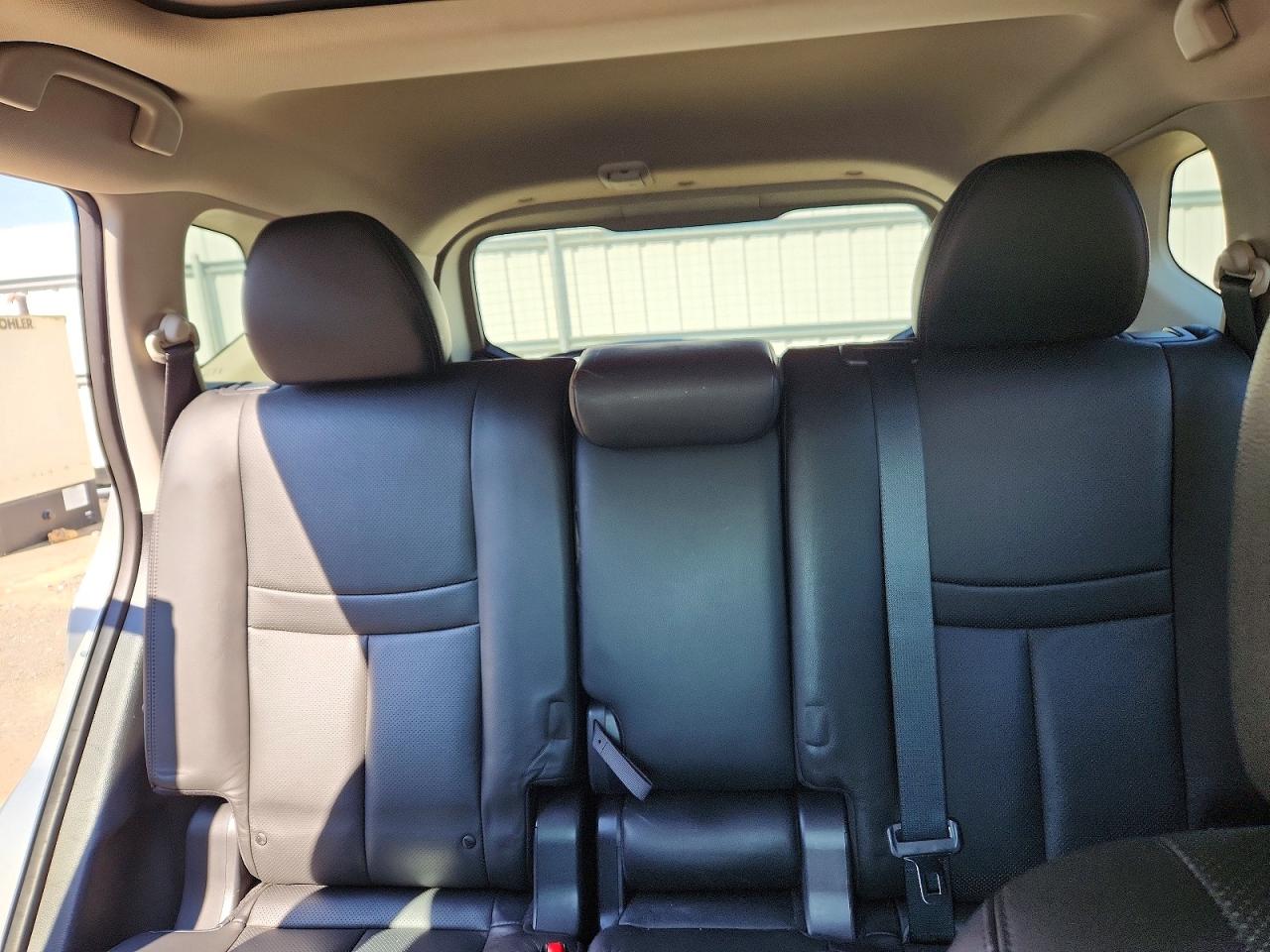 2014 Nissan Rogue Sl Серебряный vin: 5N1AT2MV8EC863529