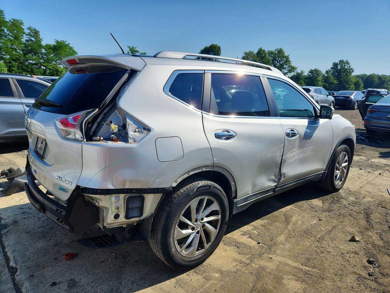 2014 Nissan Rogue Sl Серебряный vin: 5N1AT2MV8EC863529
