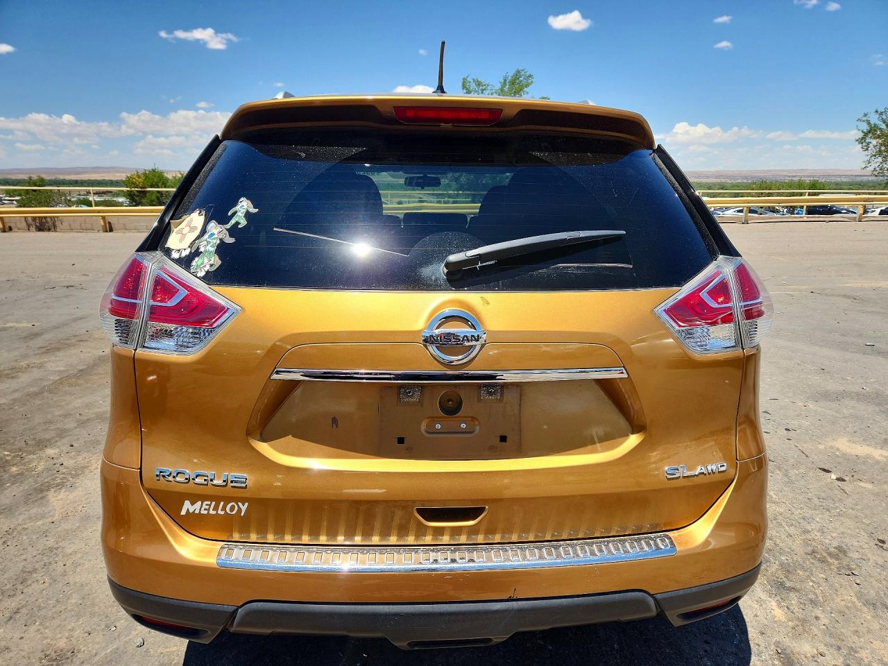 2015 Nissan Rogue Sl Gold vin: 5N1AT2MV8FC772763