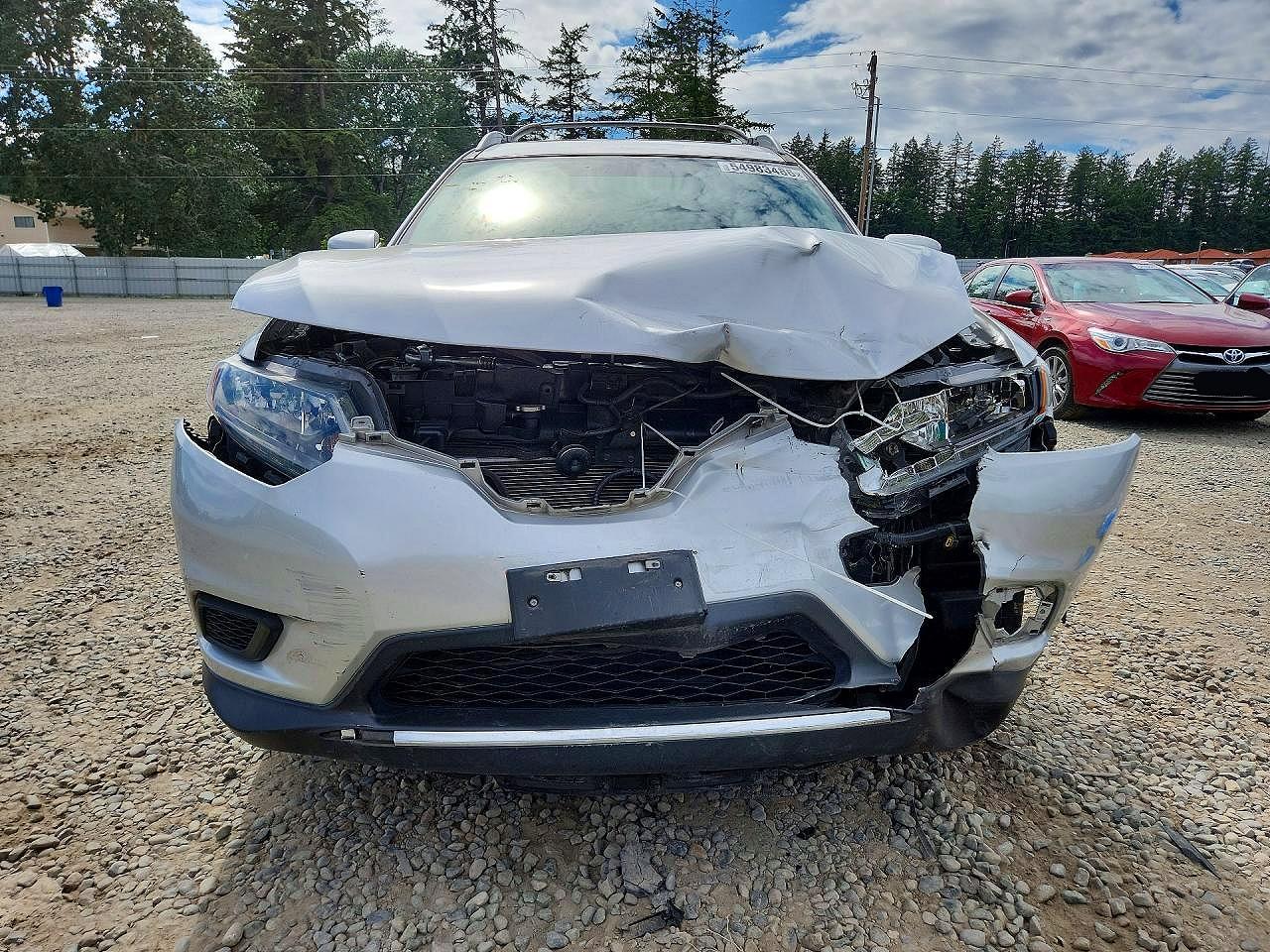 2015 Nissan Rogue Sv Silver vin: 5N1AT2MV8FC773170