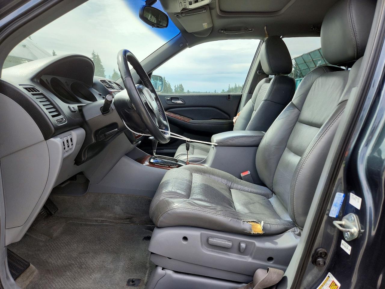 2015 Nissan Rogue Sv Silver vin: 5N1AT2MV8FC773170