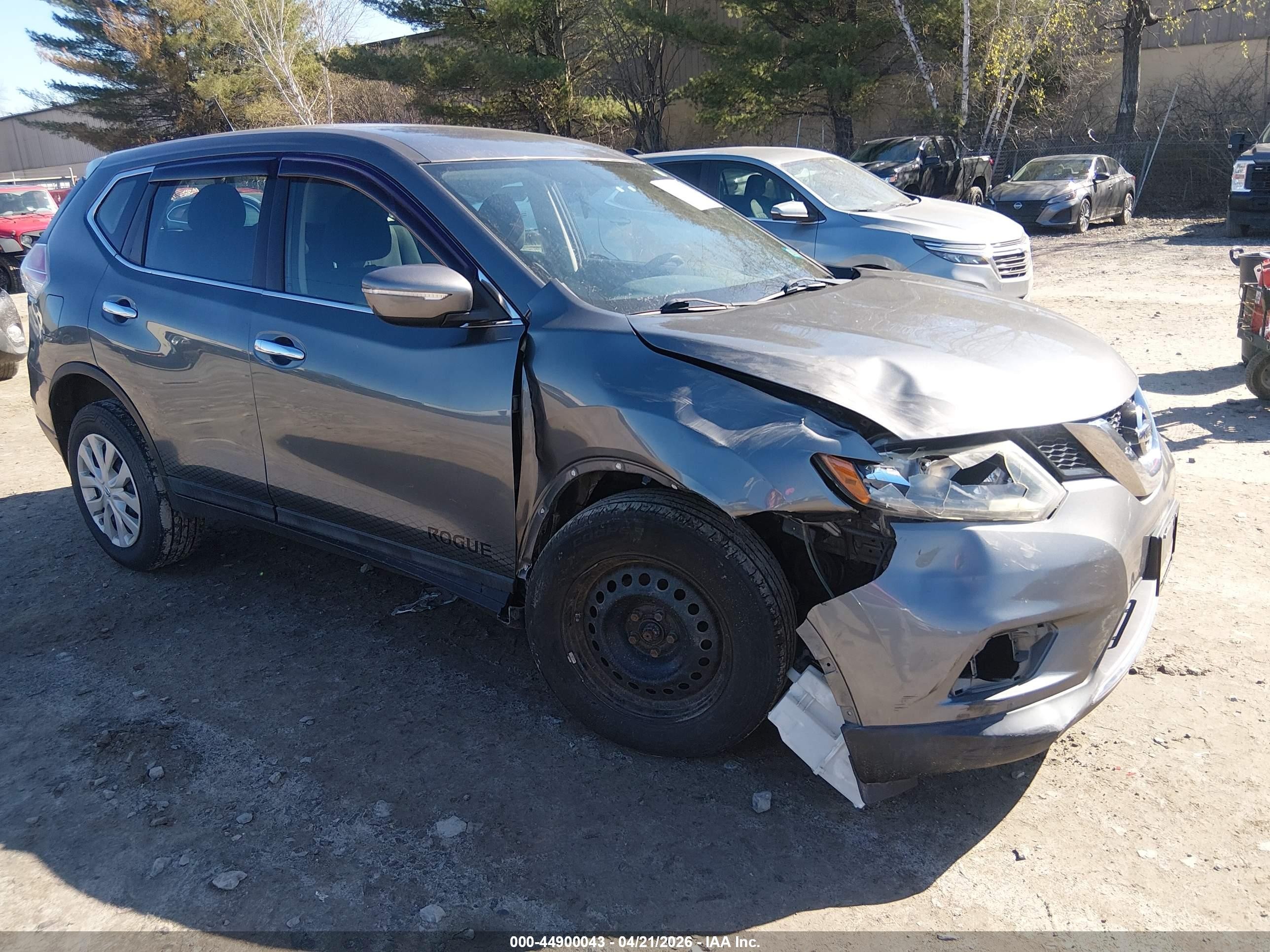2015 Nissan Rogue S Серый vin: 5N1AT2MV8FC851110