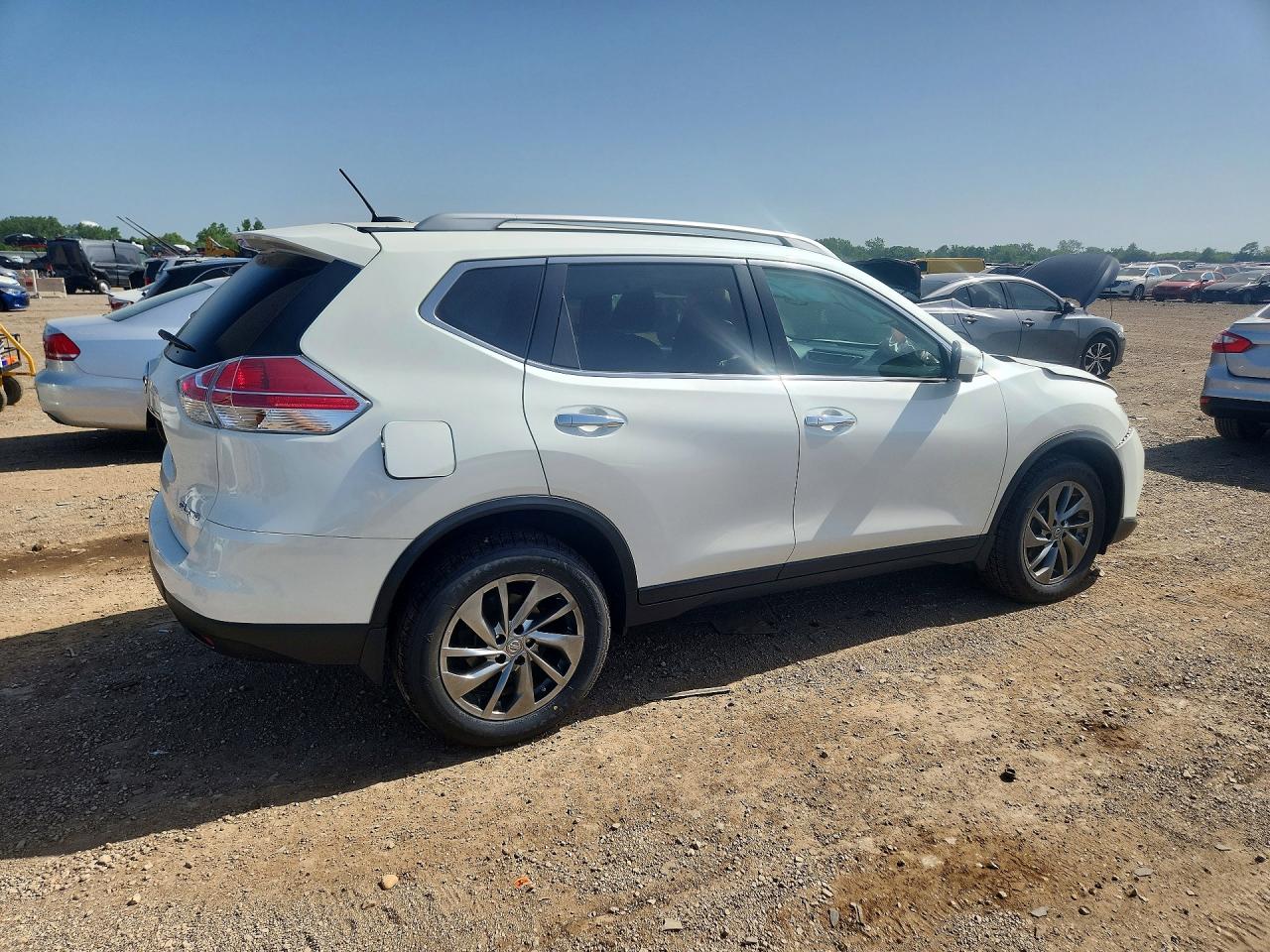 2015 Nissan Rogue Sl Белый vin: 5N1AT2MV8FC862253