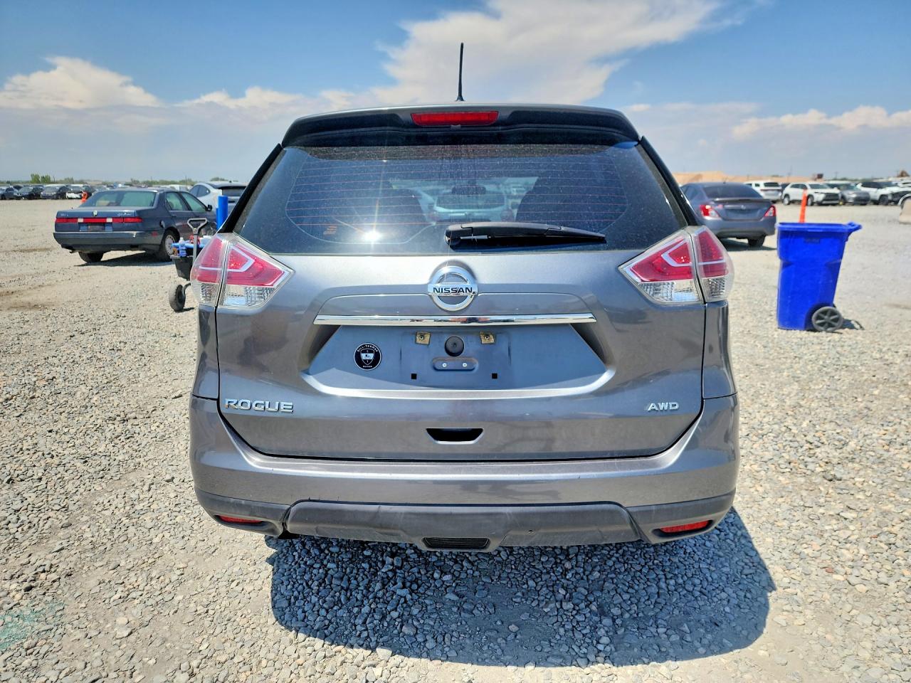 2015 Nissan Rogue S Gray vin: 5N1AT2MV8FC883698