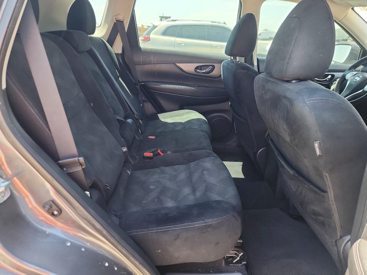 2015 Nissan Rogue S Gray vin: 5N1AT2MV8FC883698