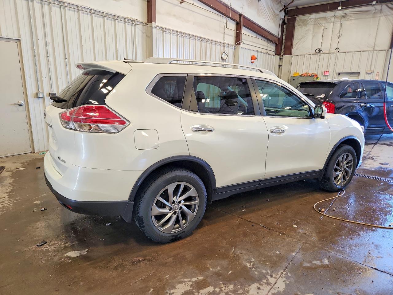 2015 Nissan Rogue Sl White vin: 5N1AT2MV8FC902525
