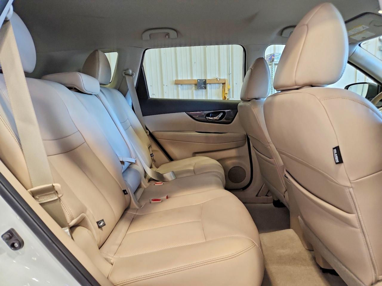 2015 Nissan Rogue Sl White vin: 5N1AT2MV8FC902525