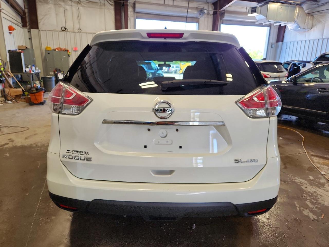 2015 Nissan Rogue Sl White vin: 5N1AT2MV8FC902525