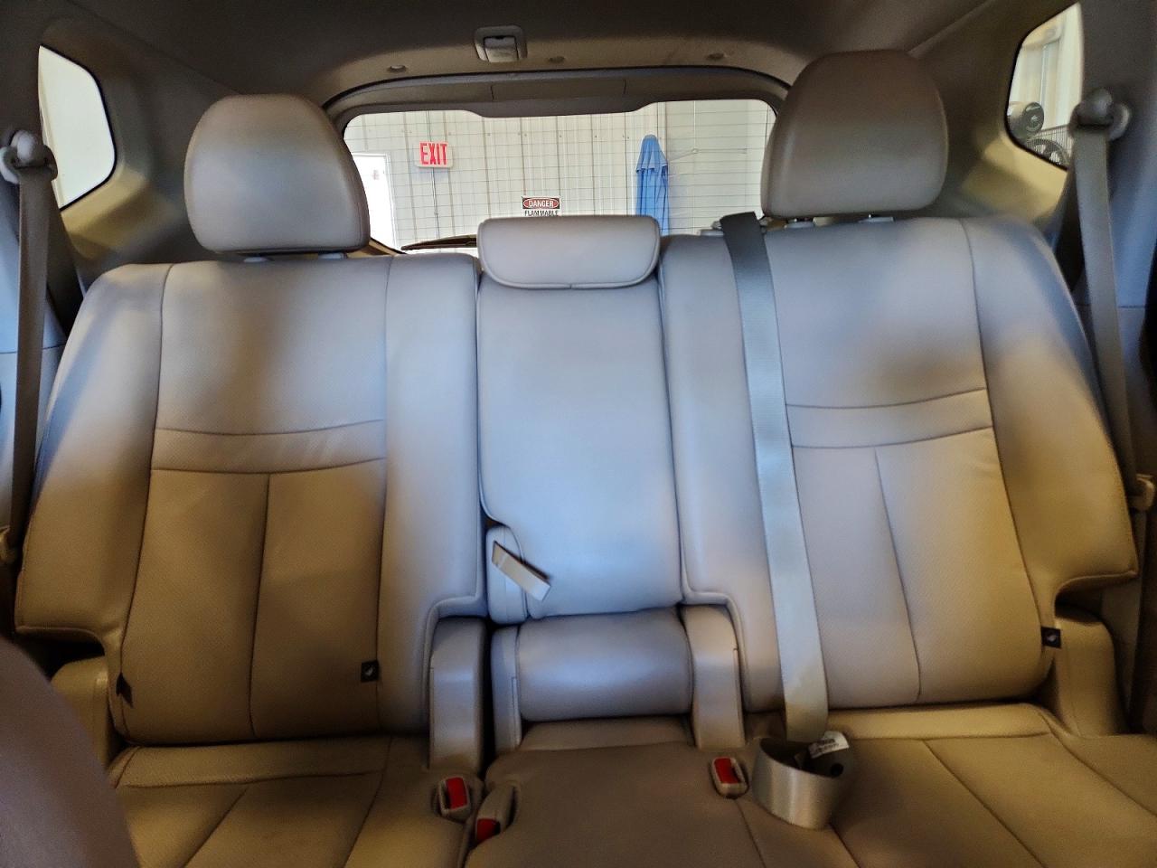 2015 Nissan Rogue Sl White vin: 5N1AT2MV8FC902525