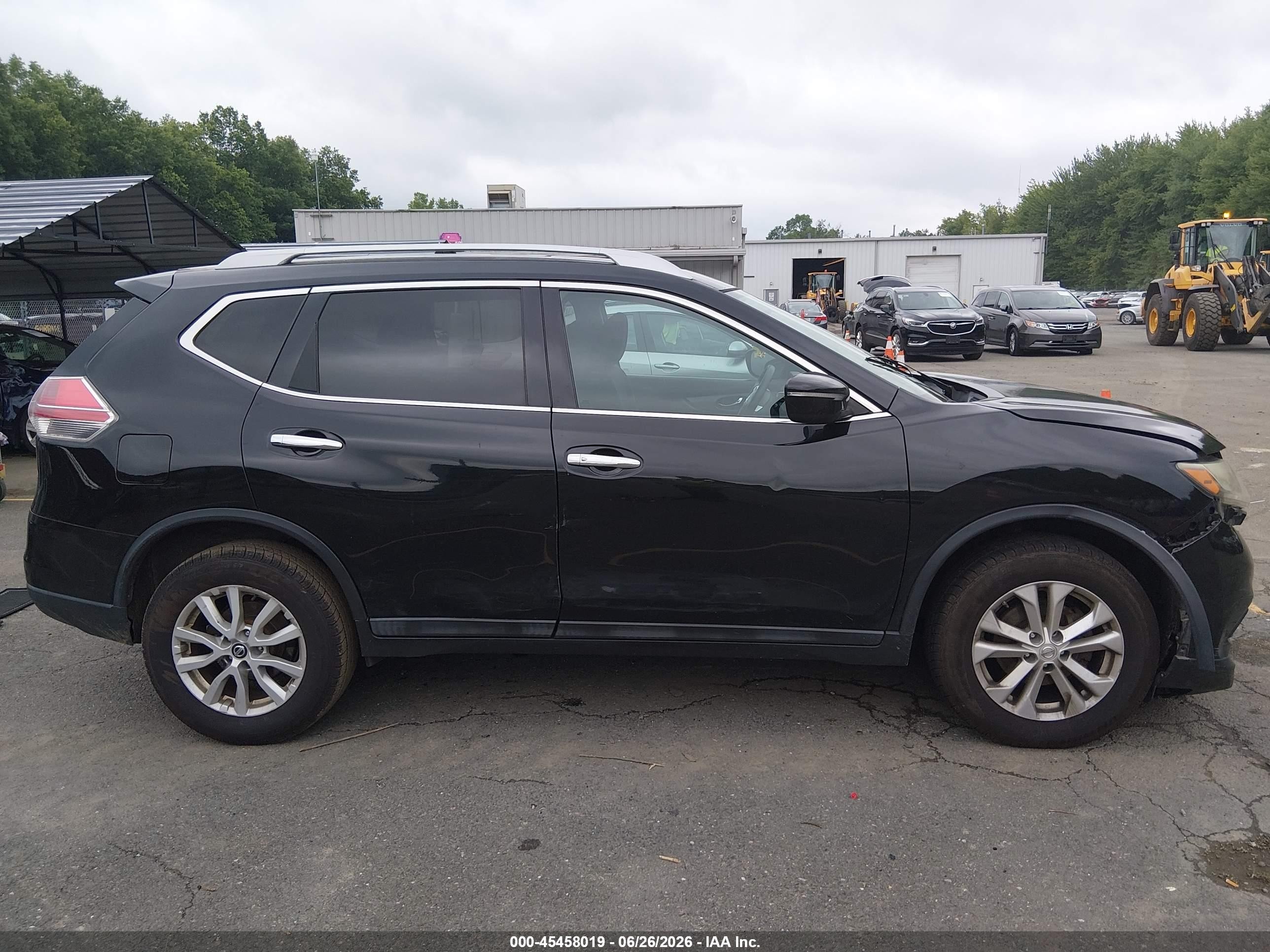 2015 Nissan Rogue Sv Черный vin: 5N1AT2MV8FC924606