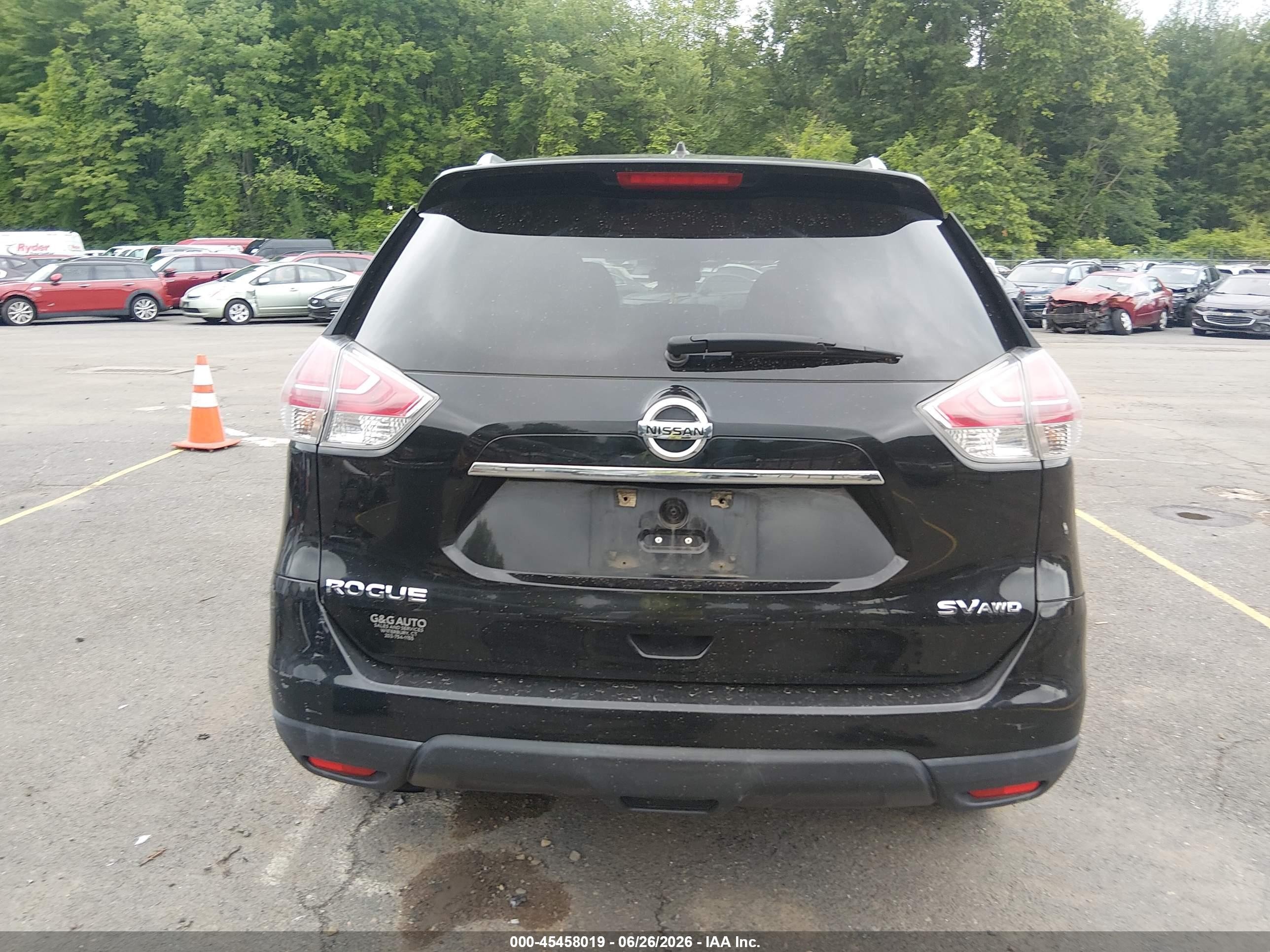 2015 Nissan Rogue Sv Черный vin: 5N1AT2MV8FC924606