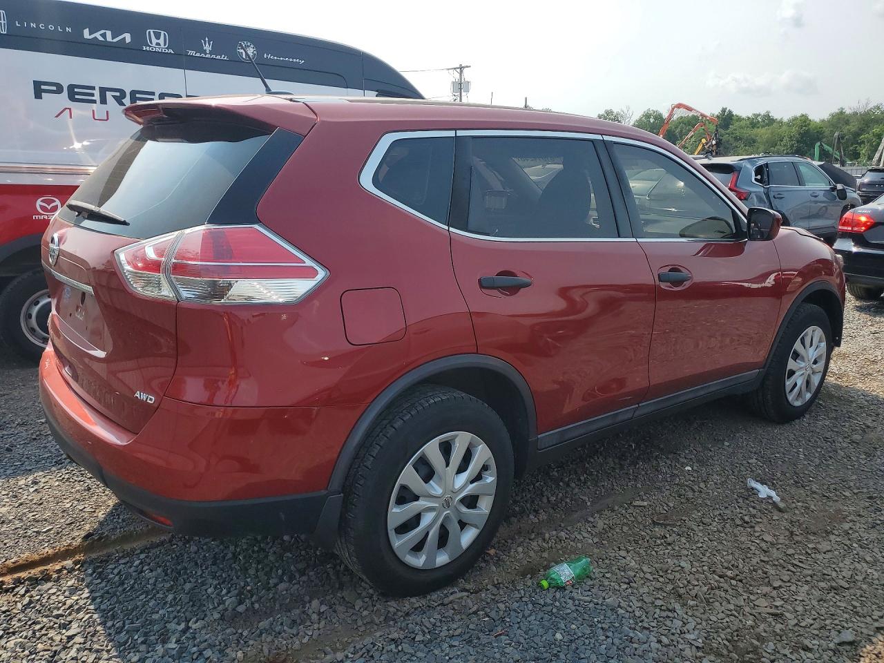 2016 Nissan Rogue S Maroon vin: 5N1AT2MV8GC916670