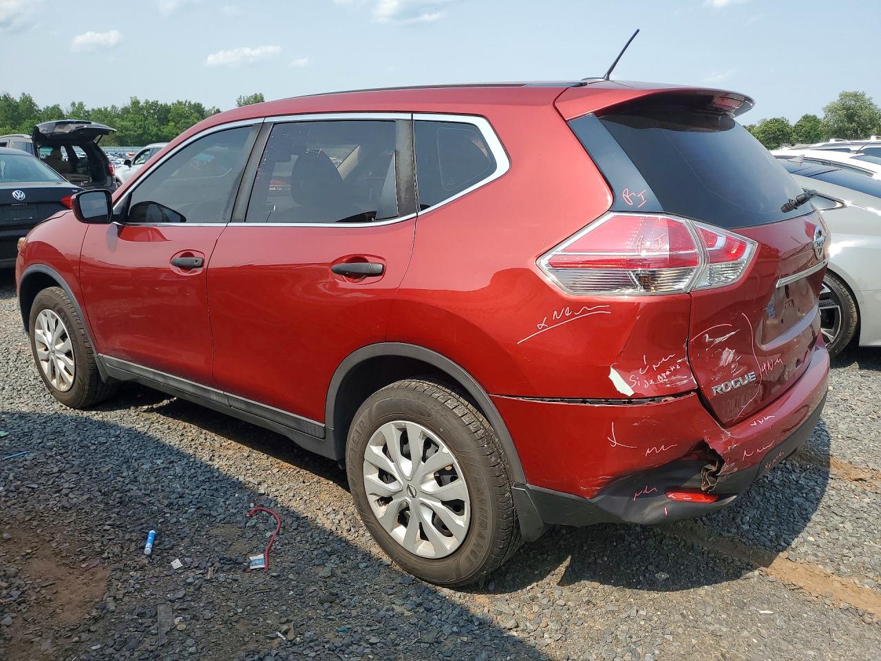 2016 Nissan Rogue S Maroon vin: 5N1AT2MV8GC916670
