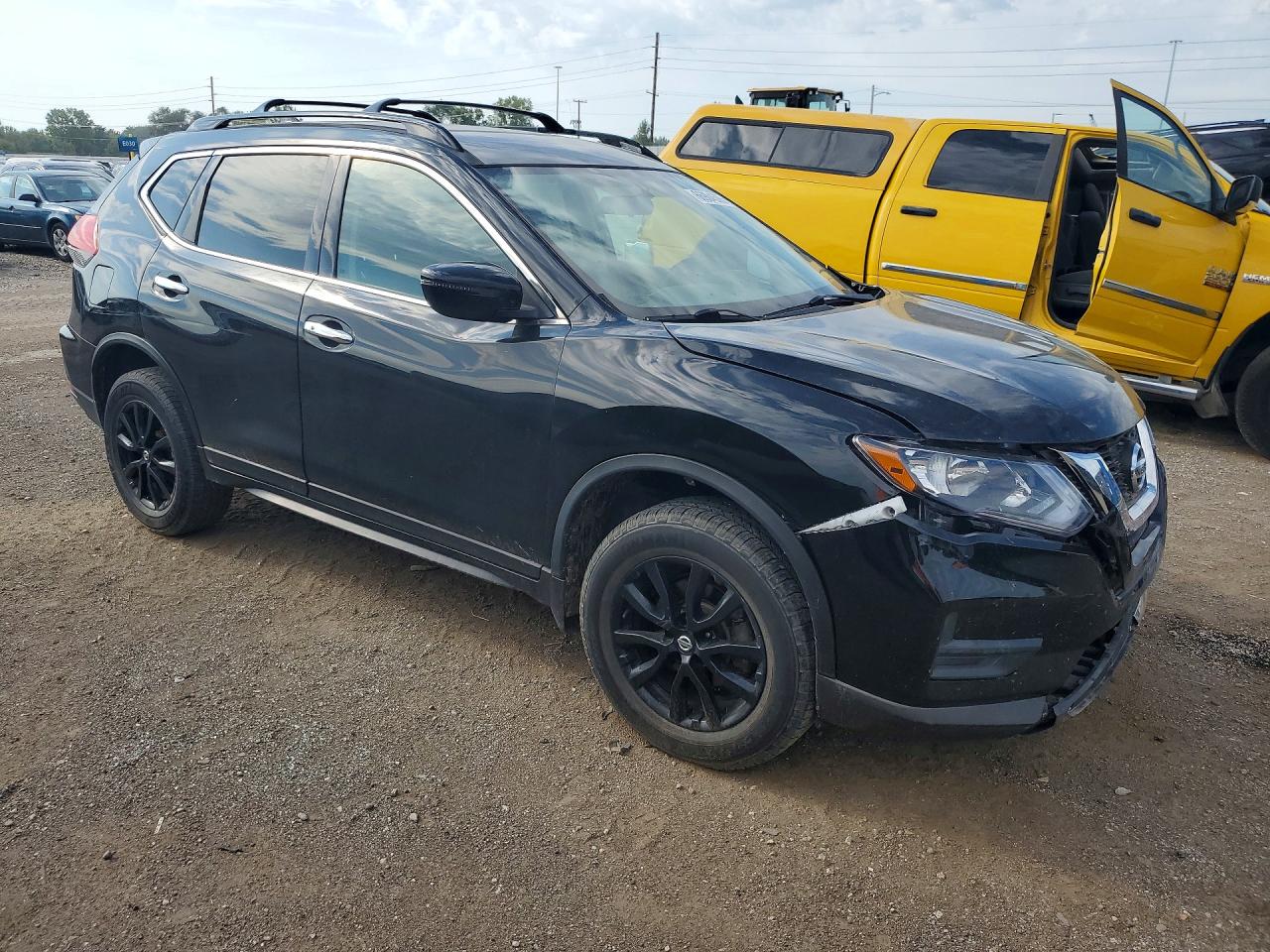 2017 Nissan Rogue Sv Black vin: 5N1AT2MV8HC820085