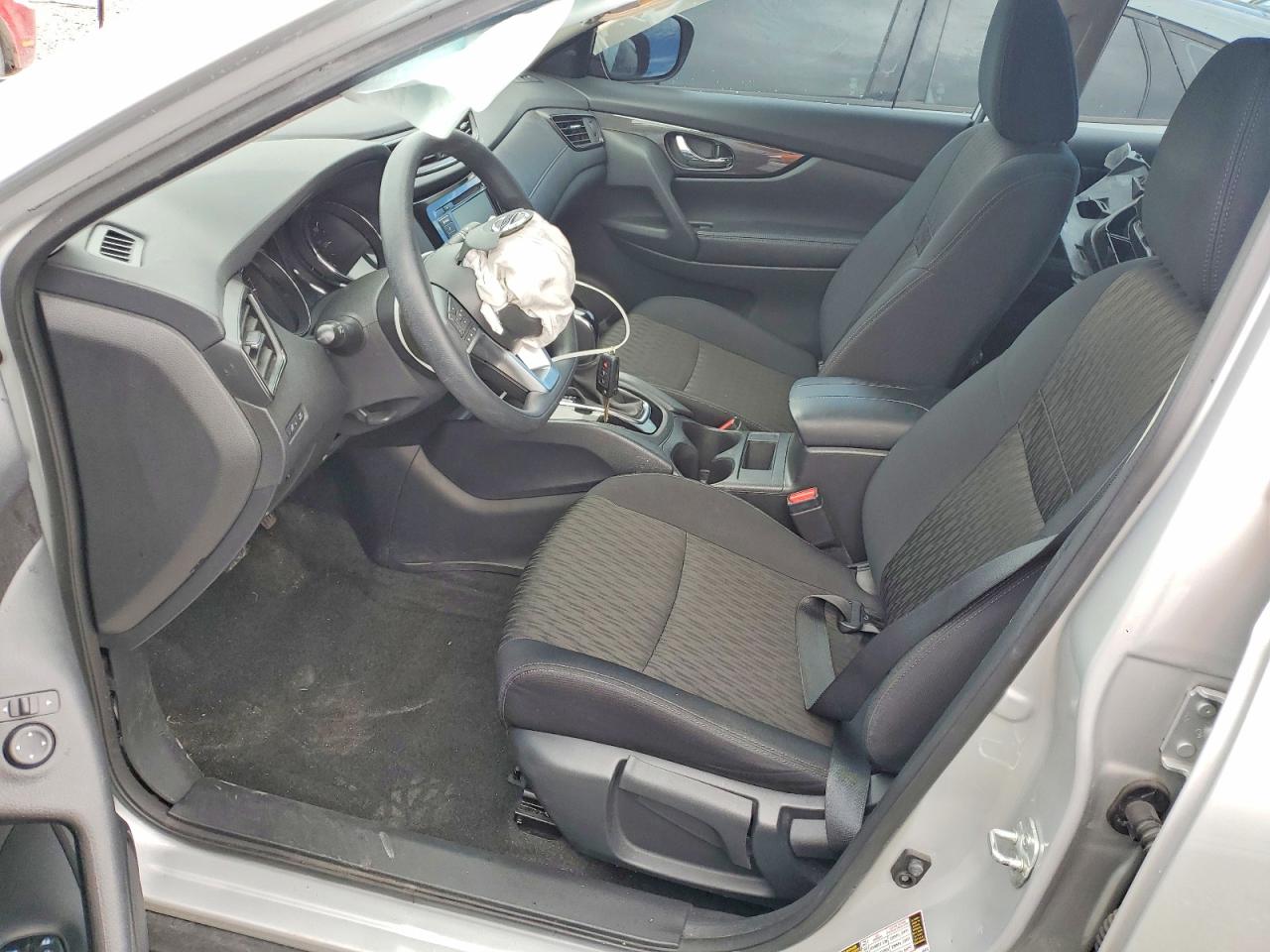 2018 Nissan Rogue S Серебряный vin: 5N1AT2MV8JC731834