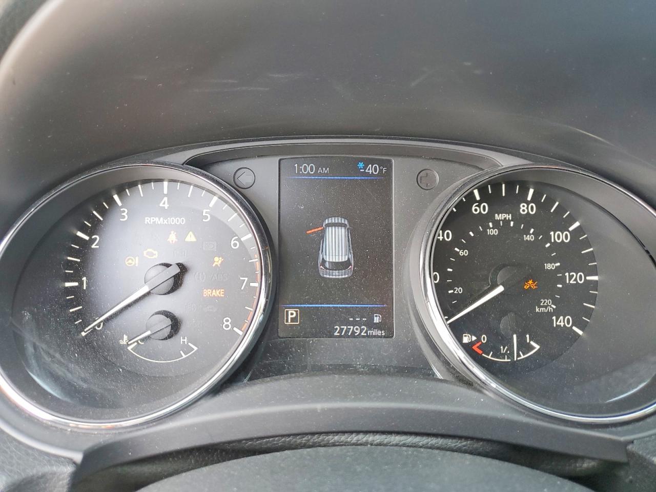 2018 Nissan Rogue S Серебряный vin: 5N1AT2MV8JC731834