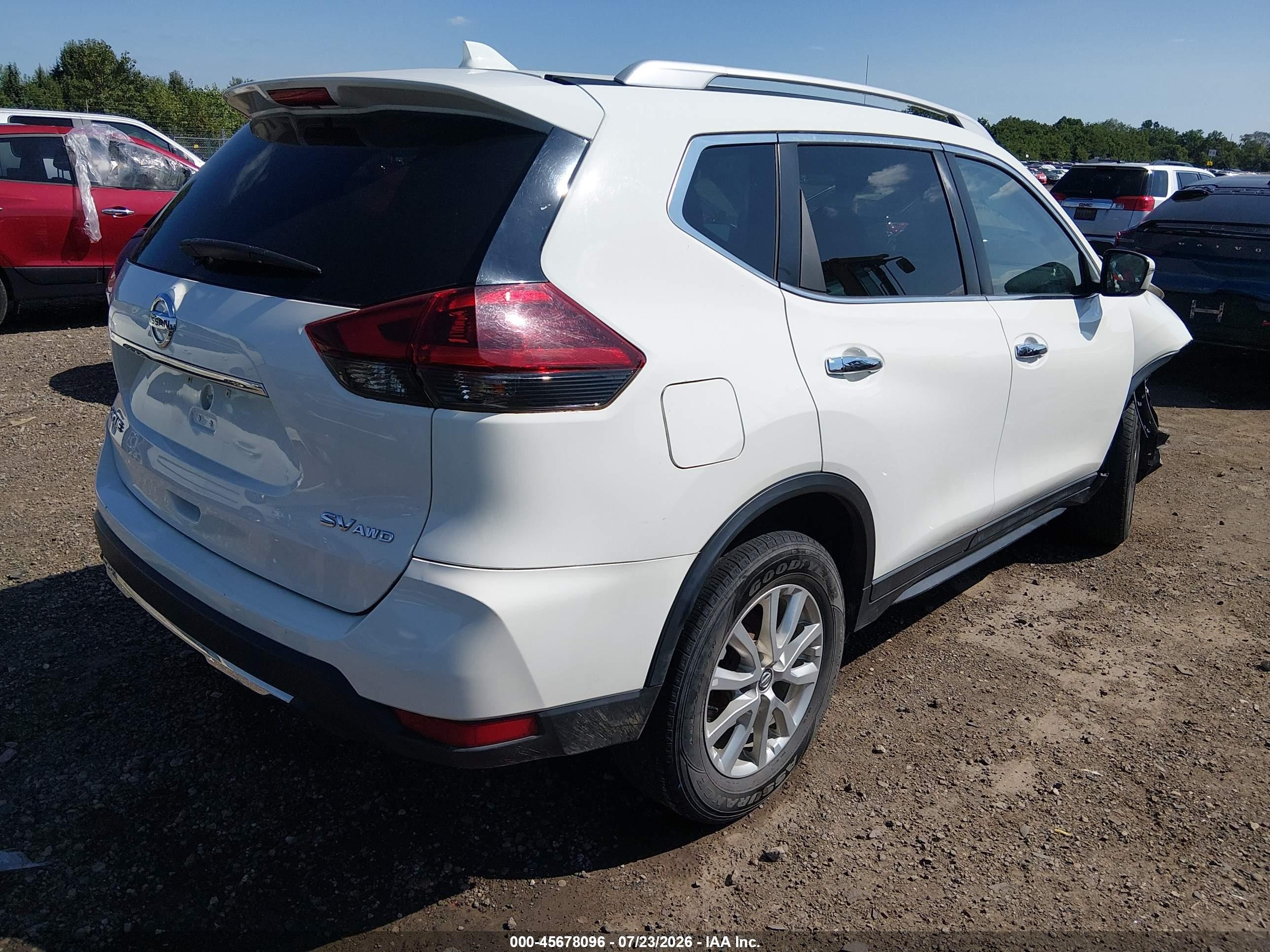 2018 Nissan Rogue Sv White vin: 5N1AT2MV8JC780807