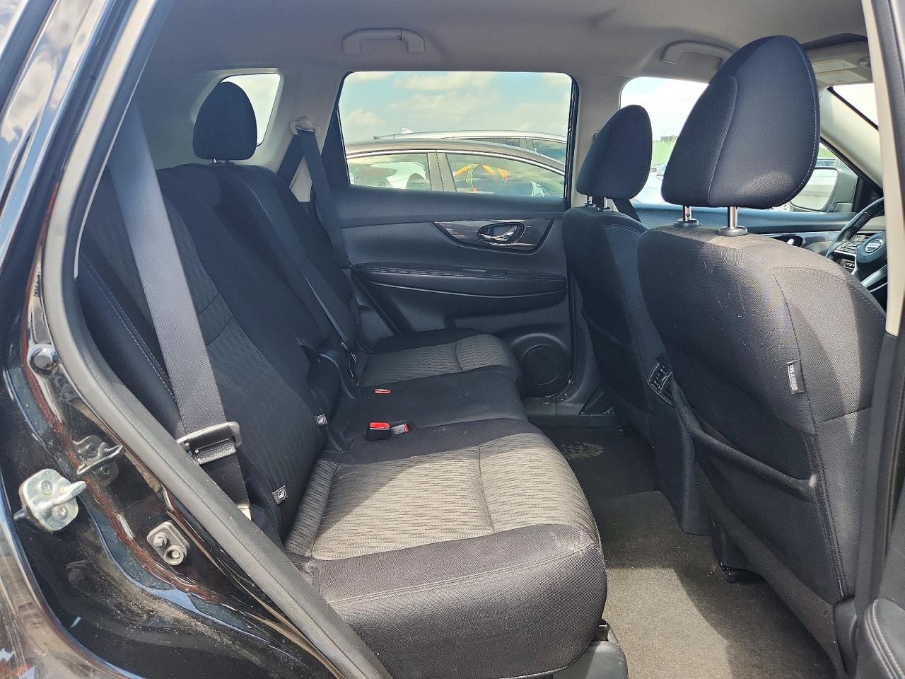 2018 Nissan Rogue Sv Black vin: 5N1AT2MV8JC814213