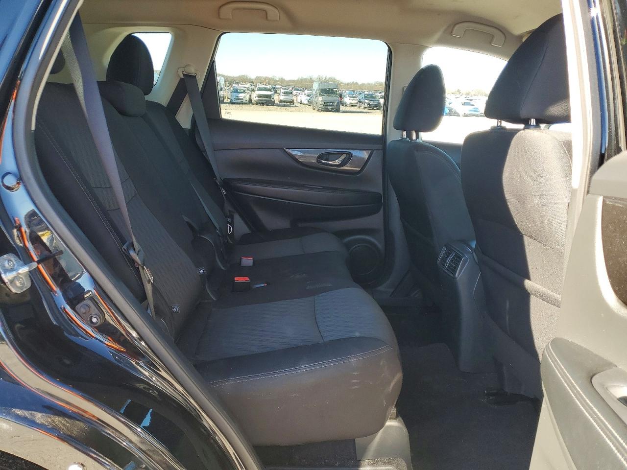 2019 Nissan Rogue S Черный vin: 5N1AT2MV8KC713934