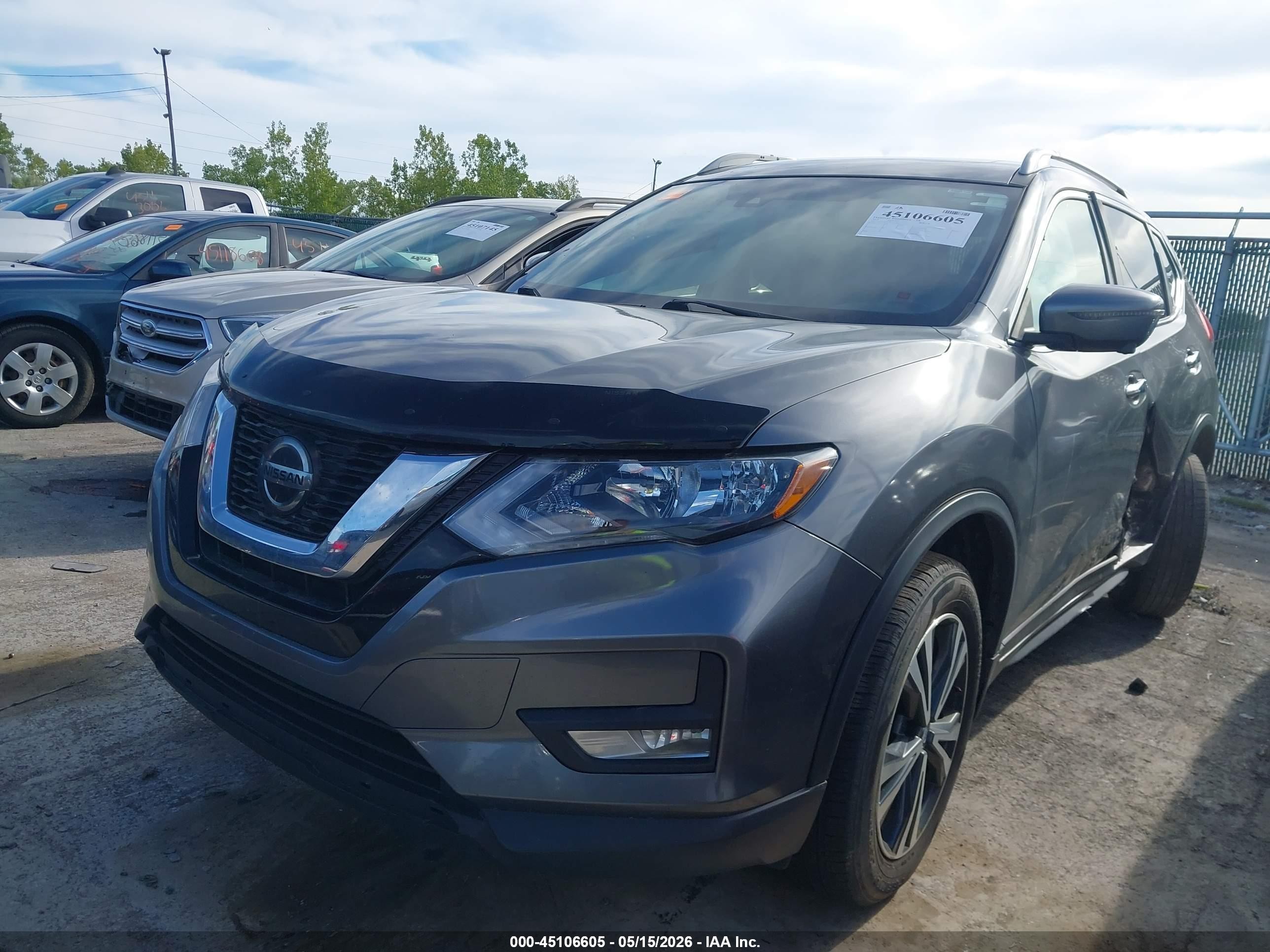 2019 Nissan Rogue S/sl/sv Серый vin: 5N1AT2MV8KC727820