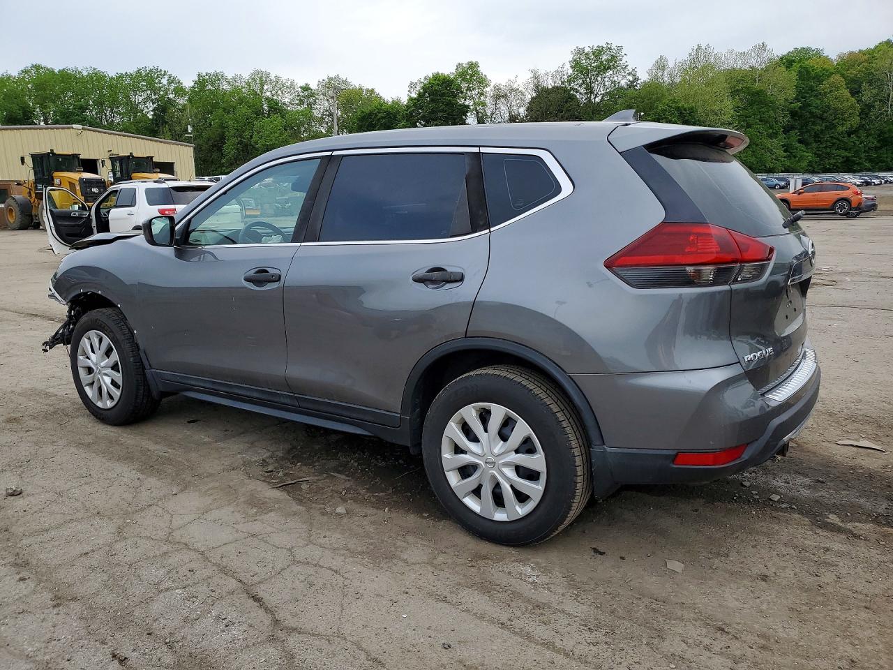 2019 Nissan Rogue S Серый vin: 5N1AT2MV8KC825133