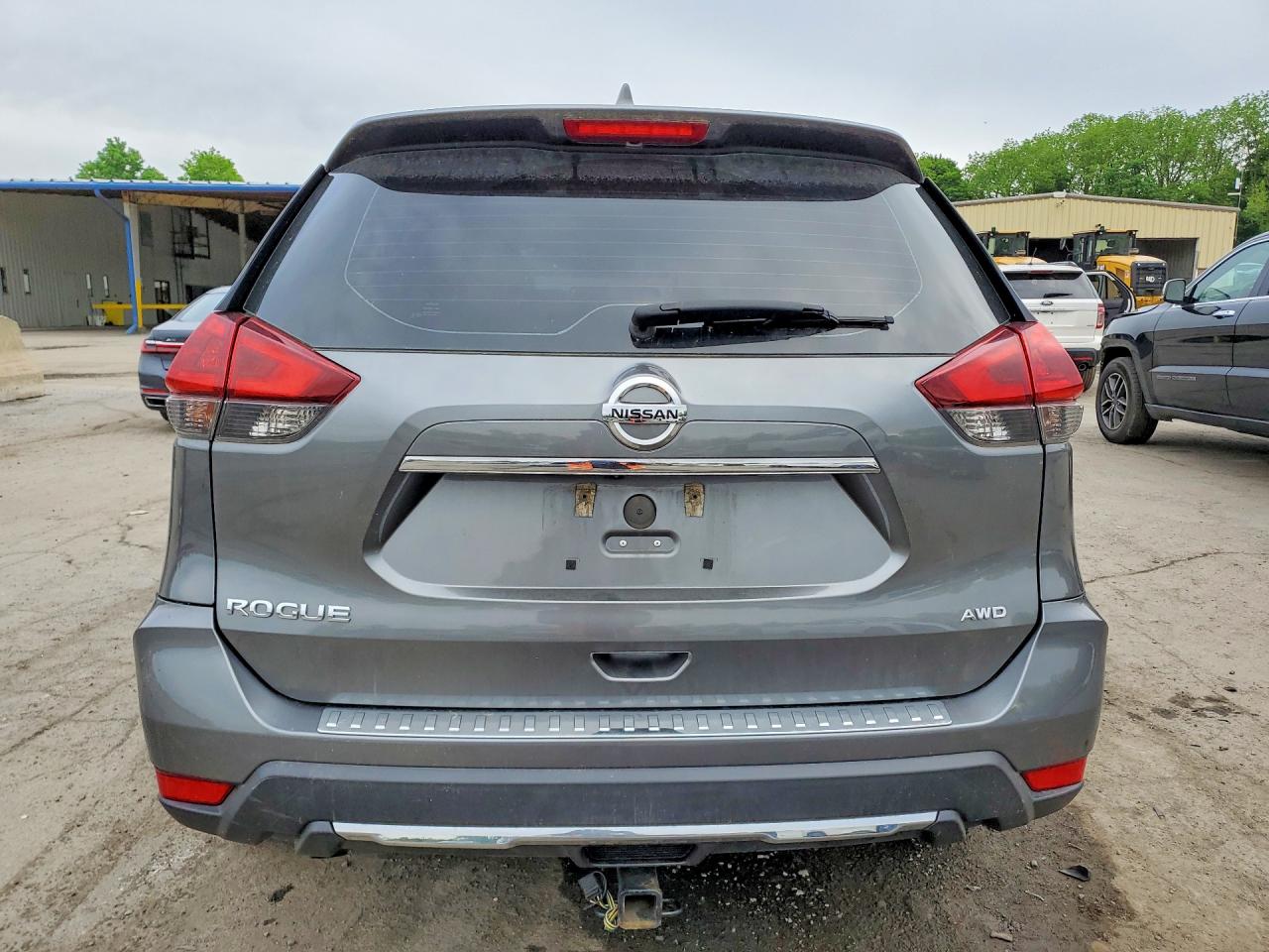 2019 Nissan Rogue S Серый vin: 5N1AT2MV8KC825133