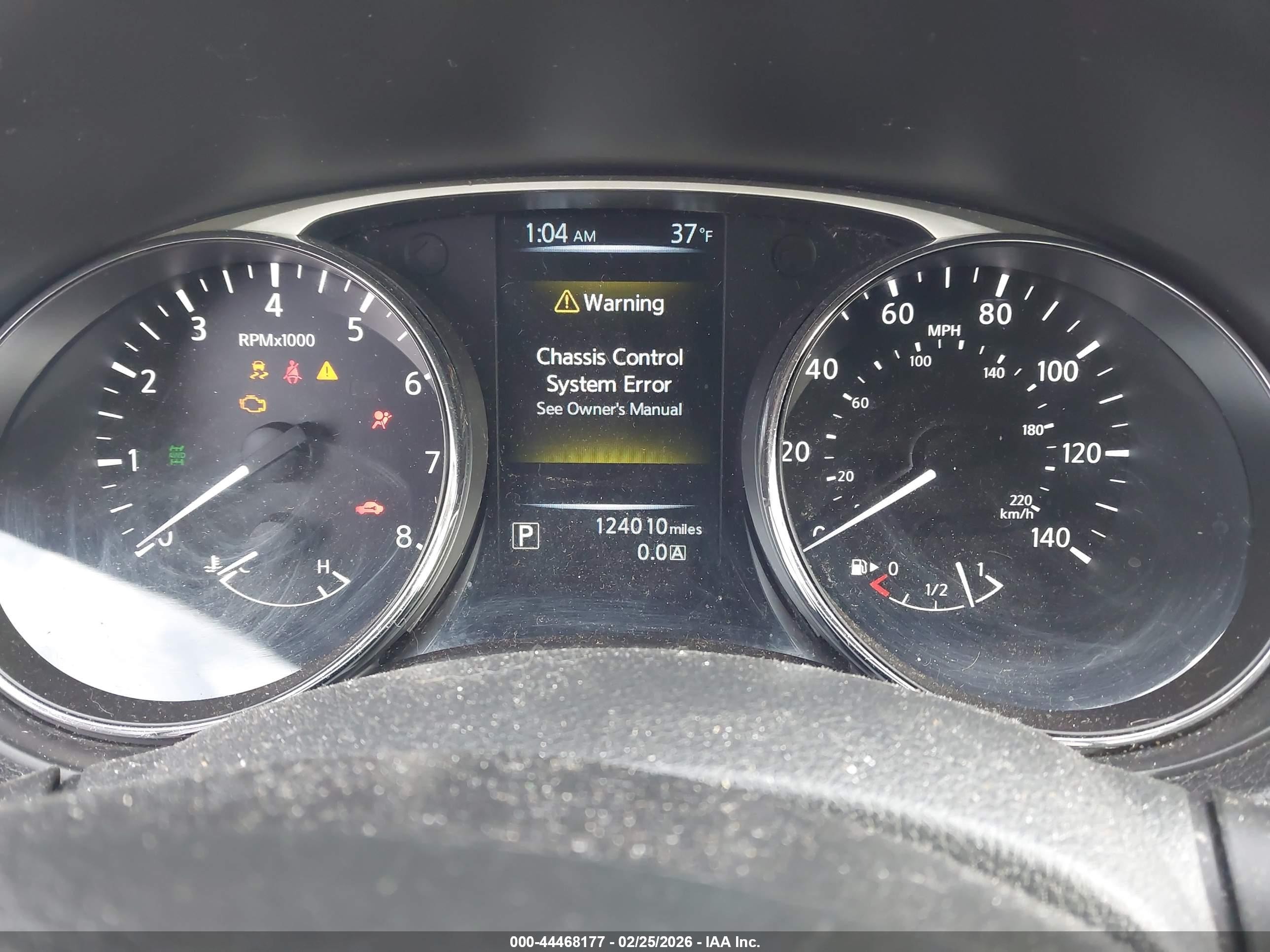 2014 Nissan Rogue Sv Белый vin: 5N1AT2MV9EC755775