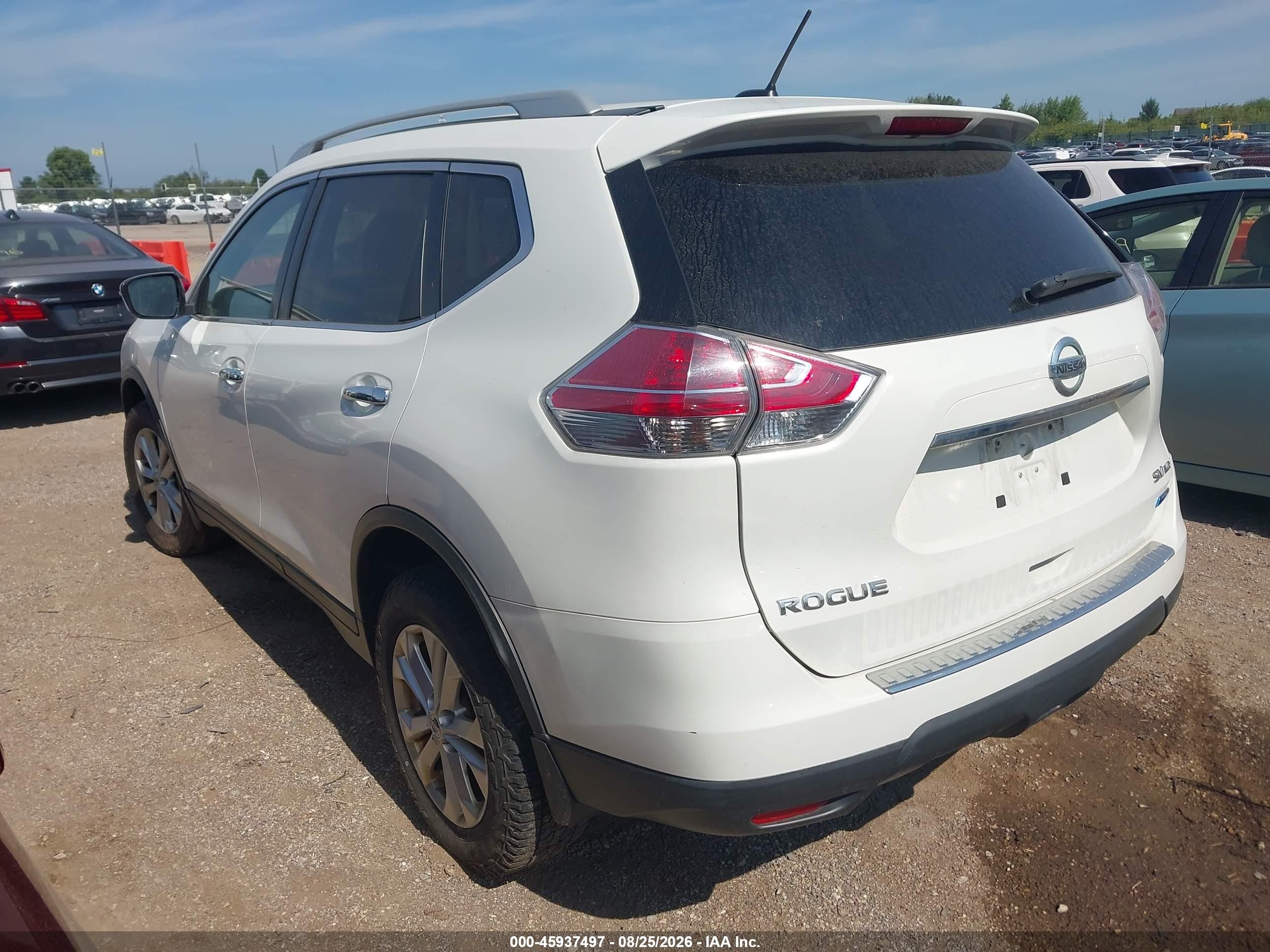 2014 Nissan Rogue Sv White vin: 5N1AT2MV9EC757364
