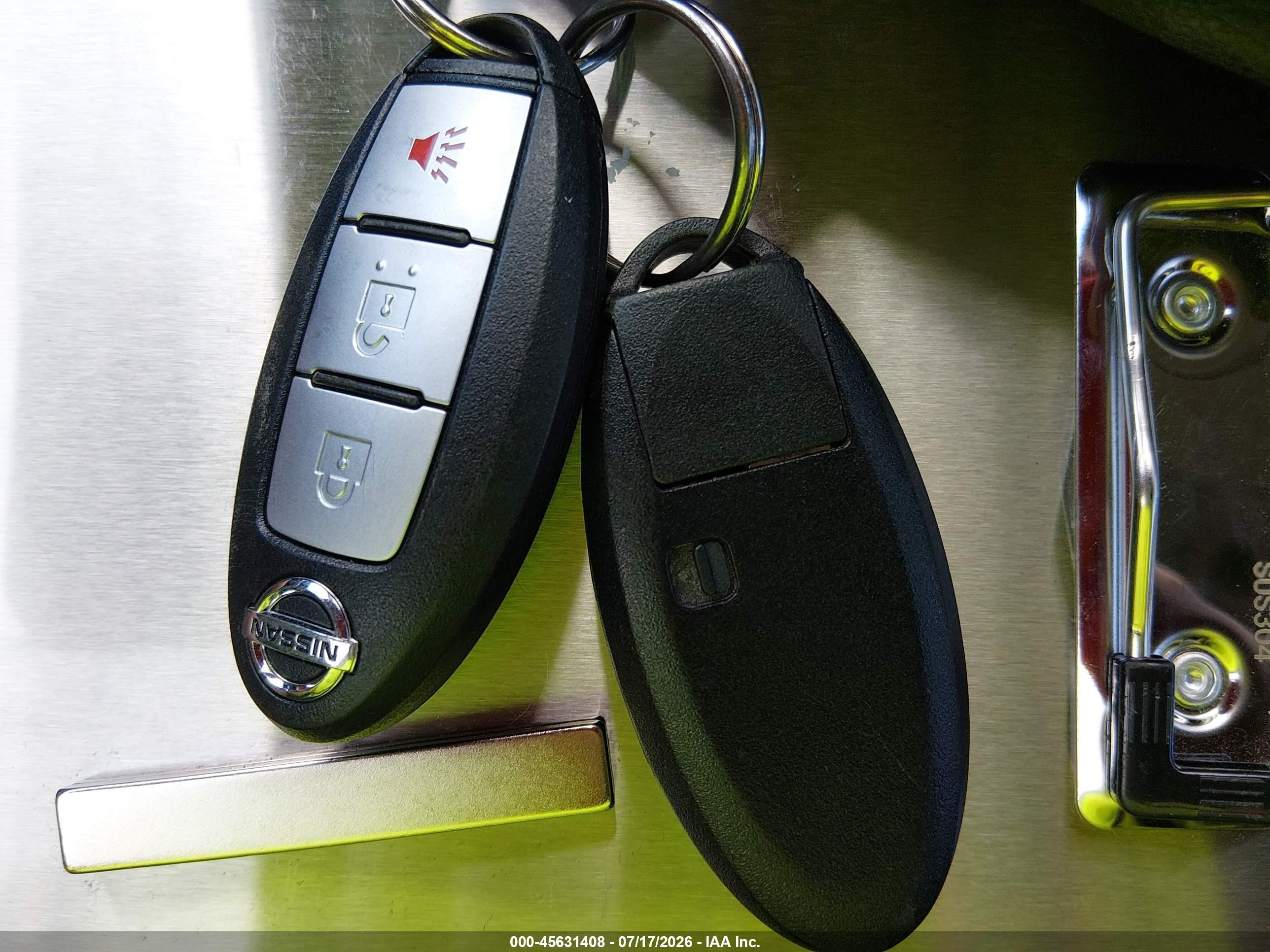 2014 Nissan Rogue Sv Red vin: 5N1AT2MV9EC775184