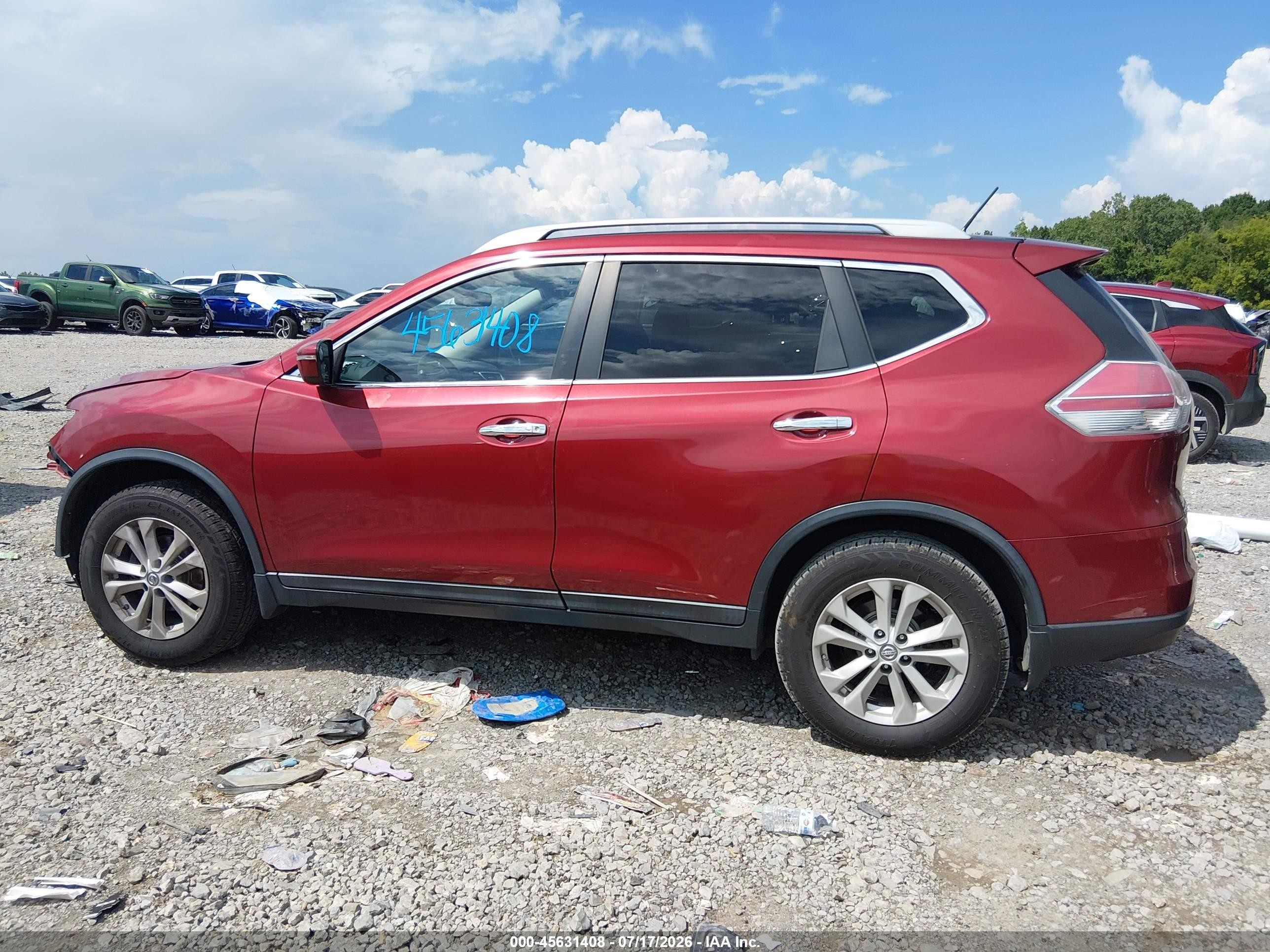 2014 Nissan Rogue Sv Red vin: 5N1AT2MV9EC775184