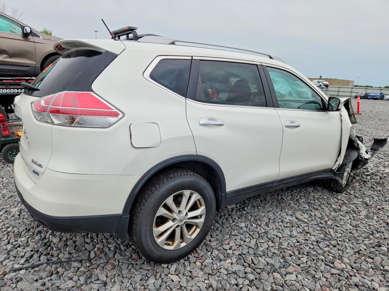 2014 Nissan Rogue White vin: 5N1AT2MV9EC775492
