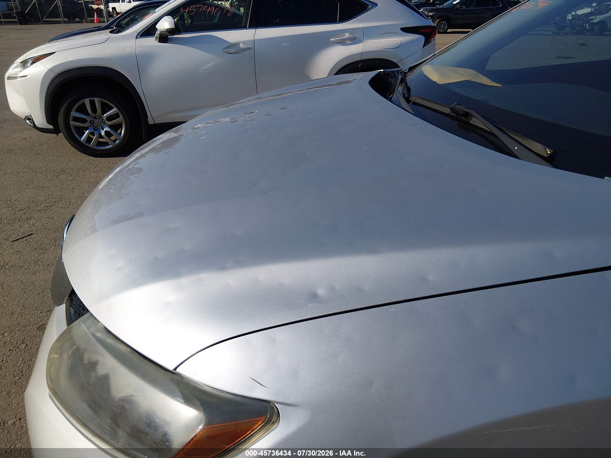 2014 Nissan Rogue S Gray vin: 5N1AT2MV9EC802397