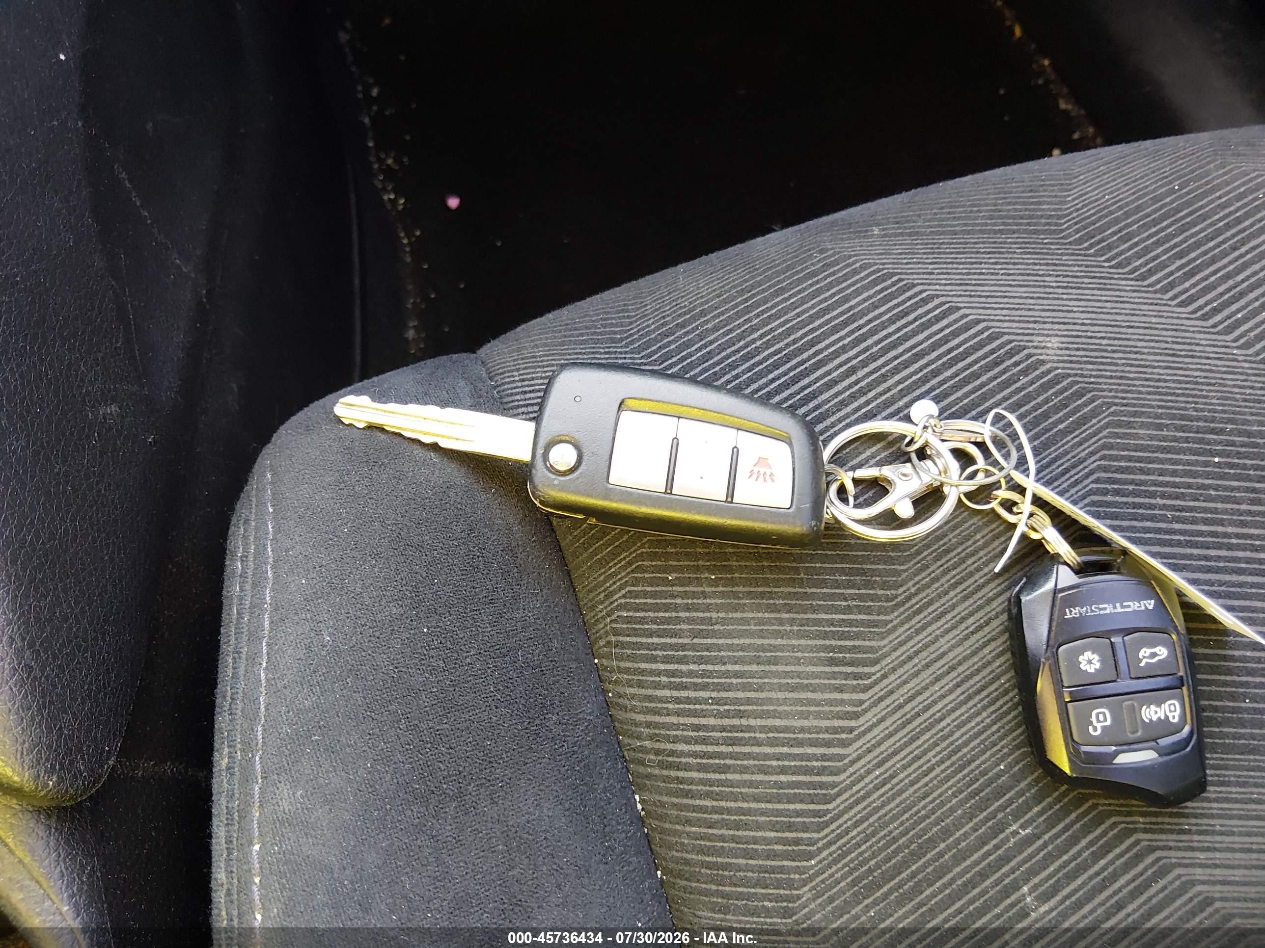 2014 Nissan Rogue S Gray vin: 5N1AT2MV9EC802397
