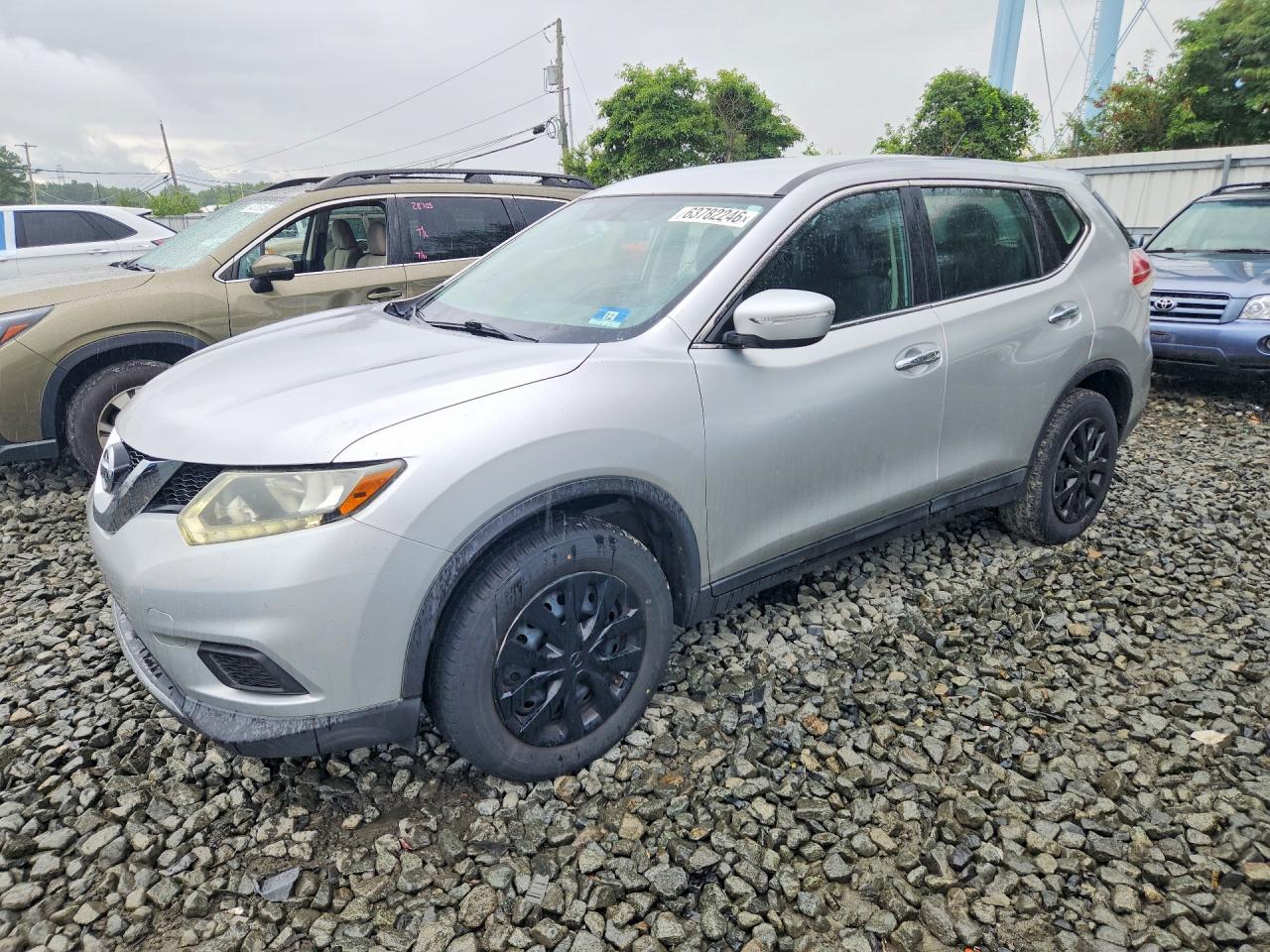 2014 Nissan Rogue S Silver vin: 5N1AT2MV9EC806336