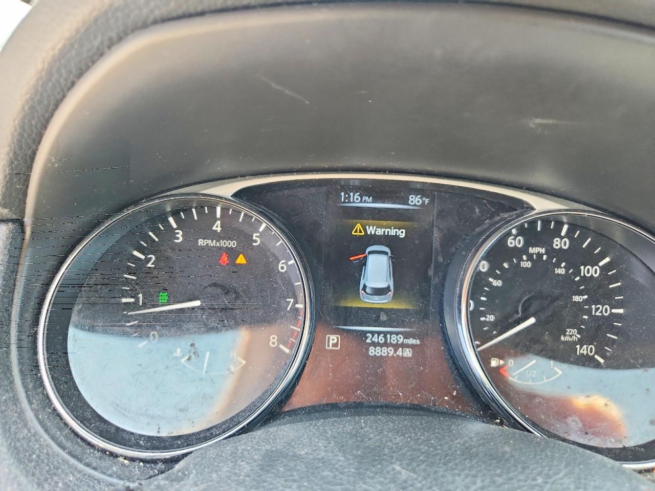 2014 Nissan Rogue Sv White vin: 5N1AT2MV9EC807891