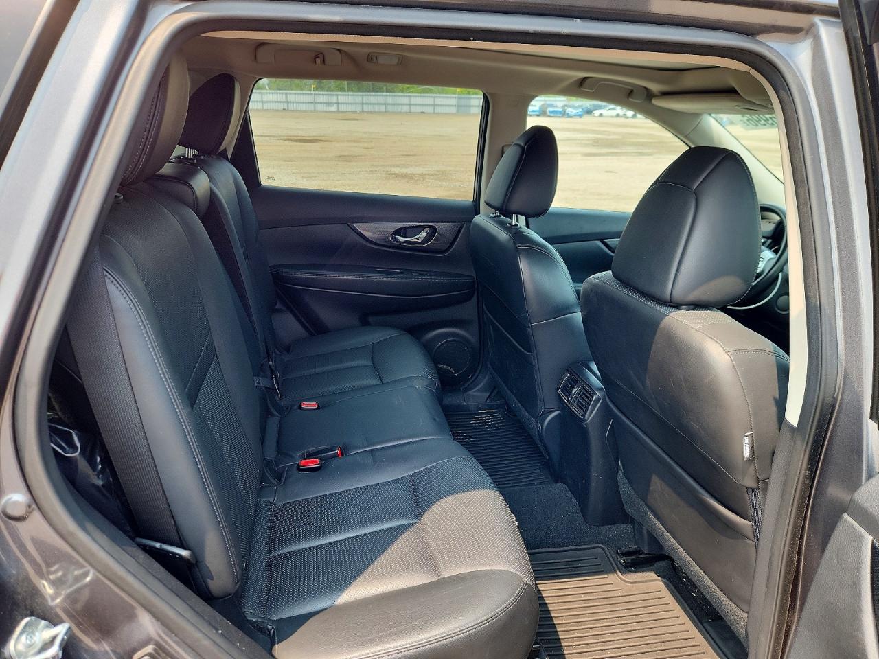 2014 Nissan Rogue S Gray vin: 5N1AT2MV9EC846688