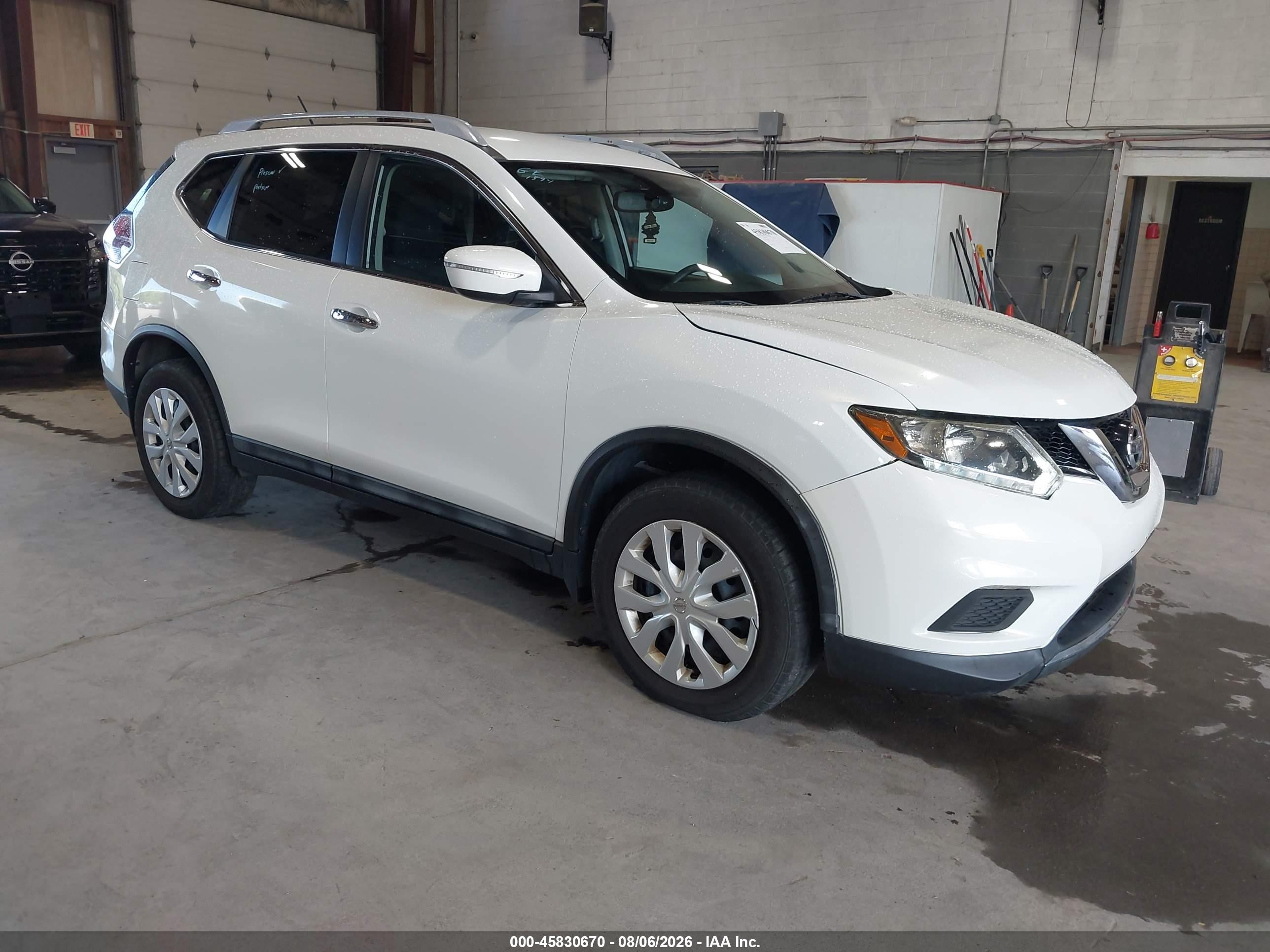 2014 Nissan Rogue Sv White vin: 5N1AT2MV9EC853222