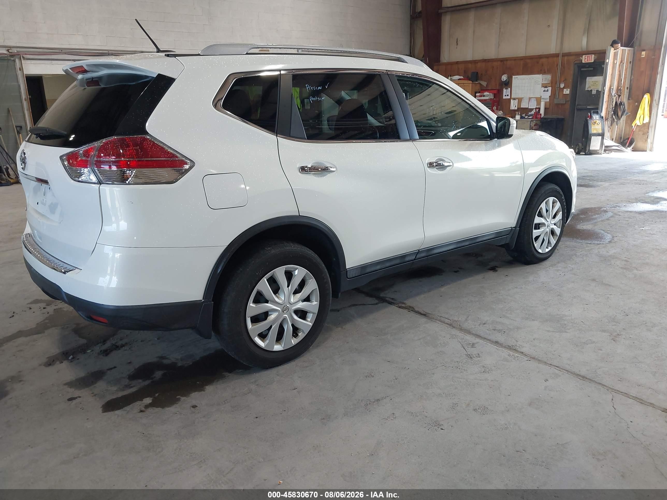2014 Nissan Rogue Sv White vin: 5N1AT2MV9EC853222