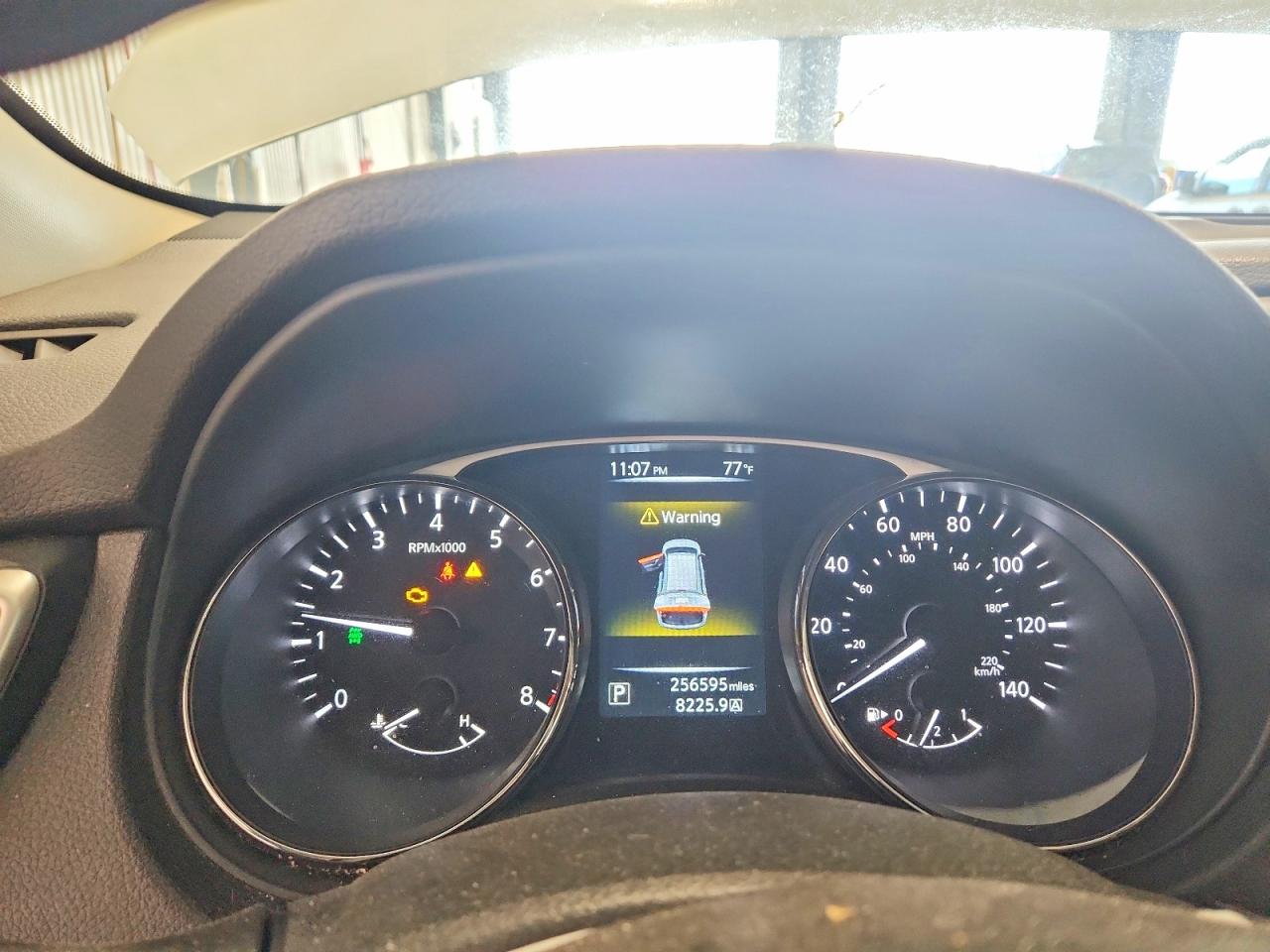2014 Nissan Rogue Sv White vin: 5N1AT2MV9EC854032