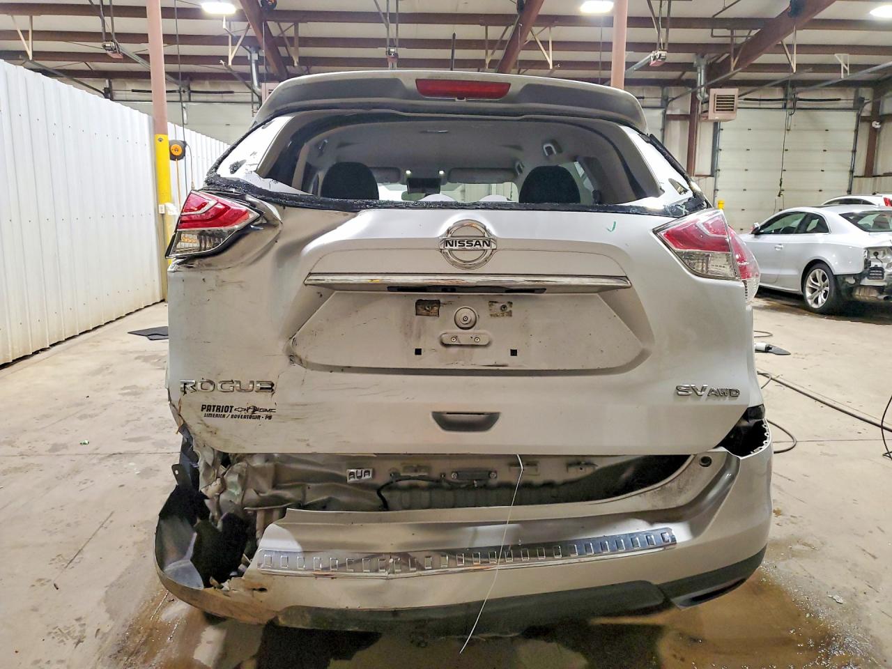 2015 Nissan Rogue Sv Silver vin: 5N1AT2MV9FC770424
